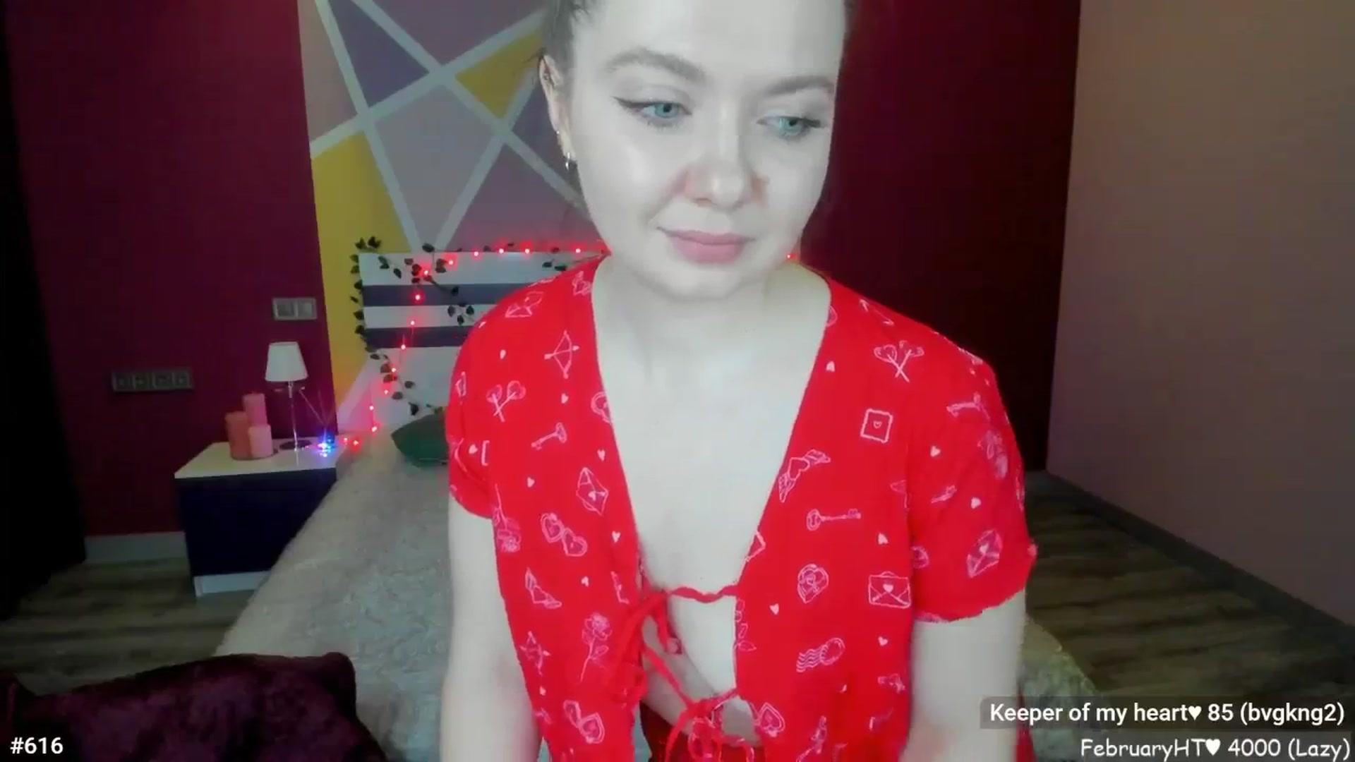 Gallery image thumbnail from LizaGhost's myfreecams stream on, 02/17/2026, 16:19 image 16 of 20