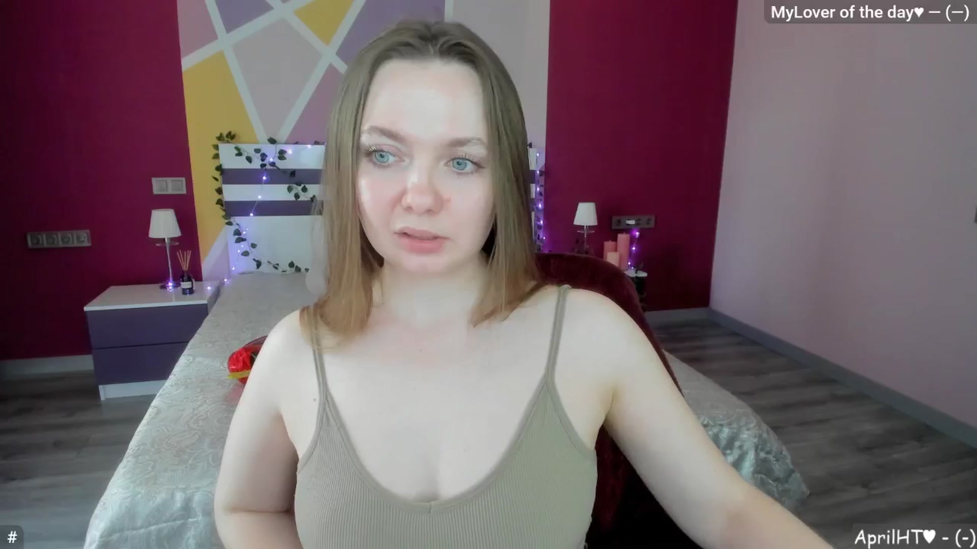 Gallery image thumbnail from LizaGhost's myfreecams stream on, 04/01/2026, 13:57 image 9 of 20