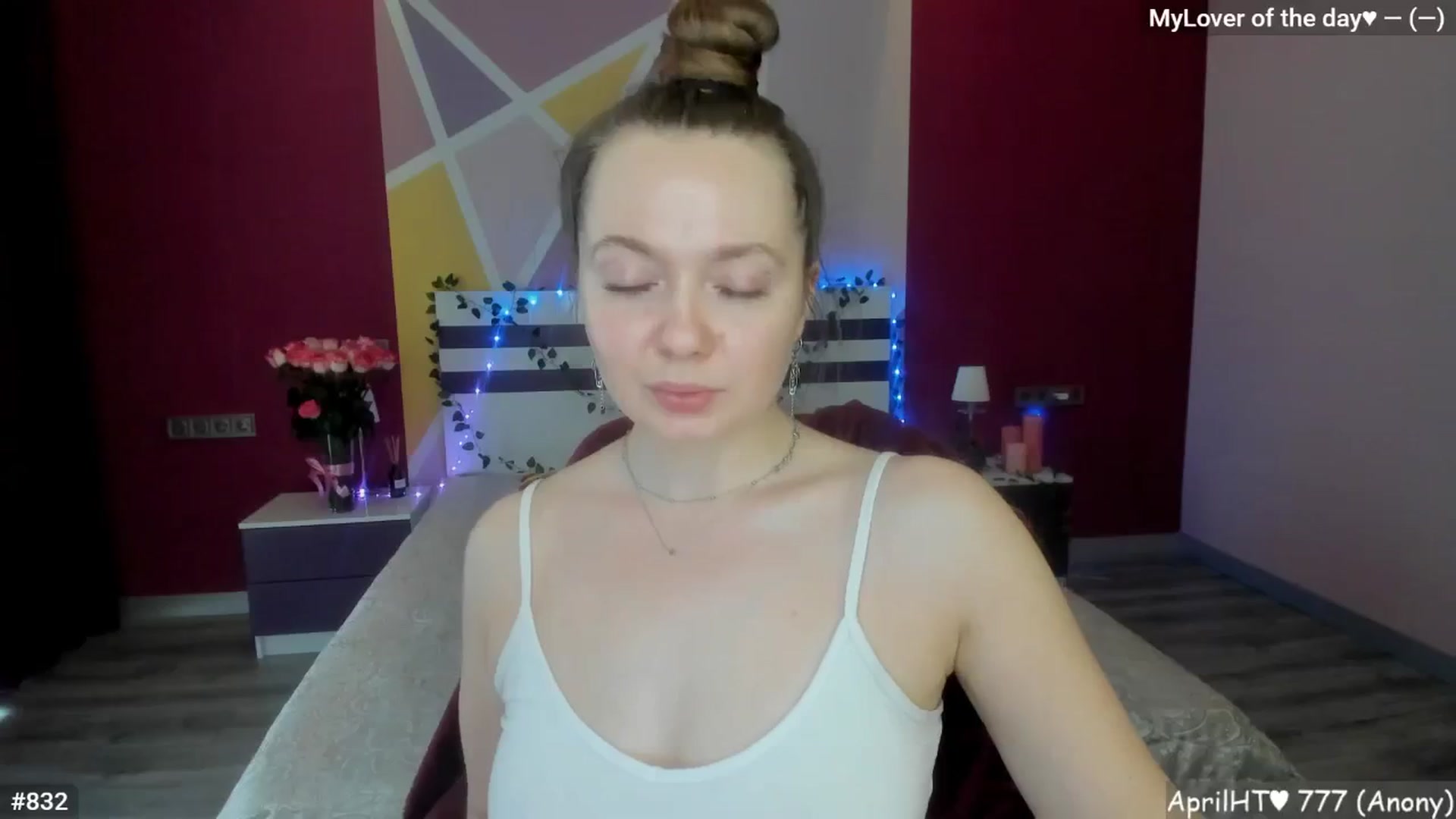 Gallery image thumbnail from LizaGhost's myfreecams stream on, 04/07/2026, 12:27 image 13 of 20