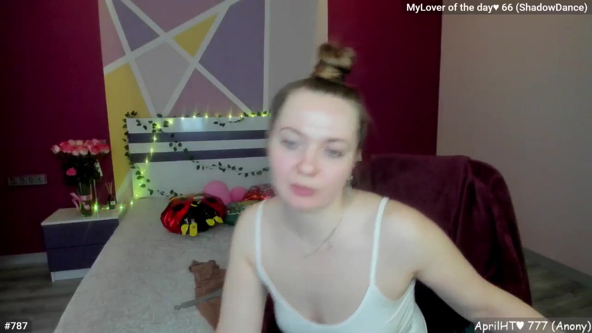 Gallery image thumbnail from LizaGhost's myfreecams stream on, 04/07/2026, 16:59 image 4 of 20