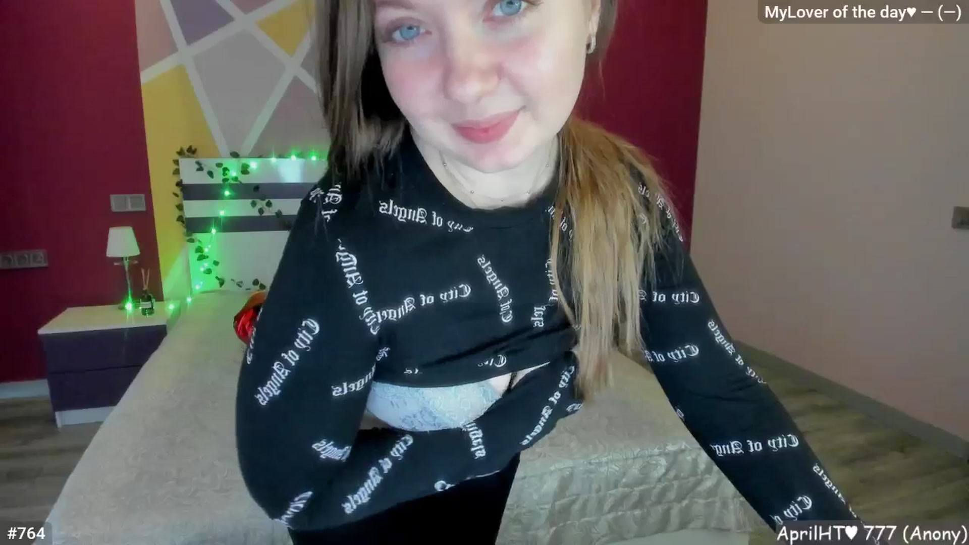 Gallery image thumbnail from LizaGhost's myfreecams stream on, 04/10/2026, 13:37 image 5 of 20