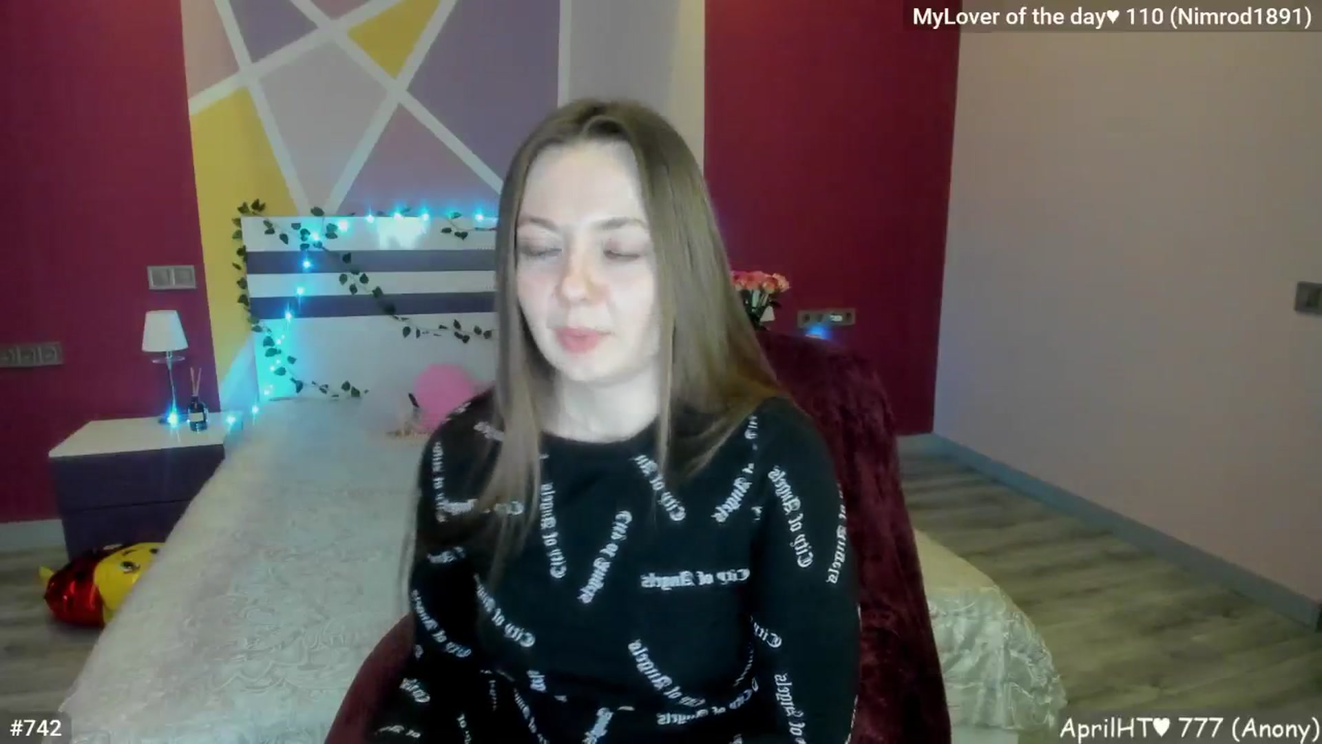 Gallery image thumbnail from LizaGhost's myfreecams stream on, 04/10/2026, 16:56 image 13 of 20