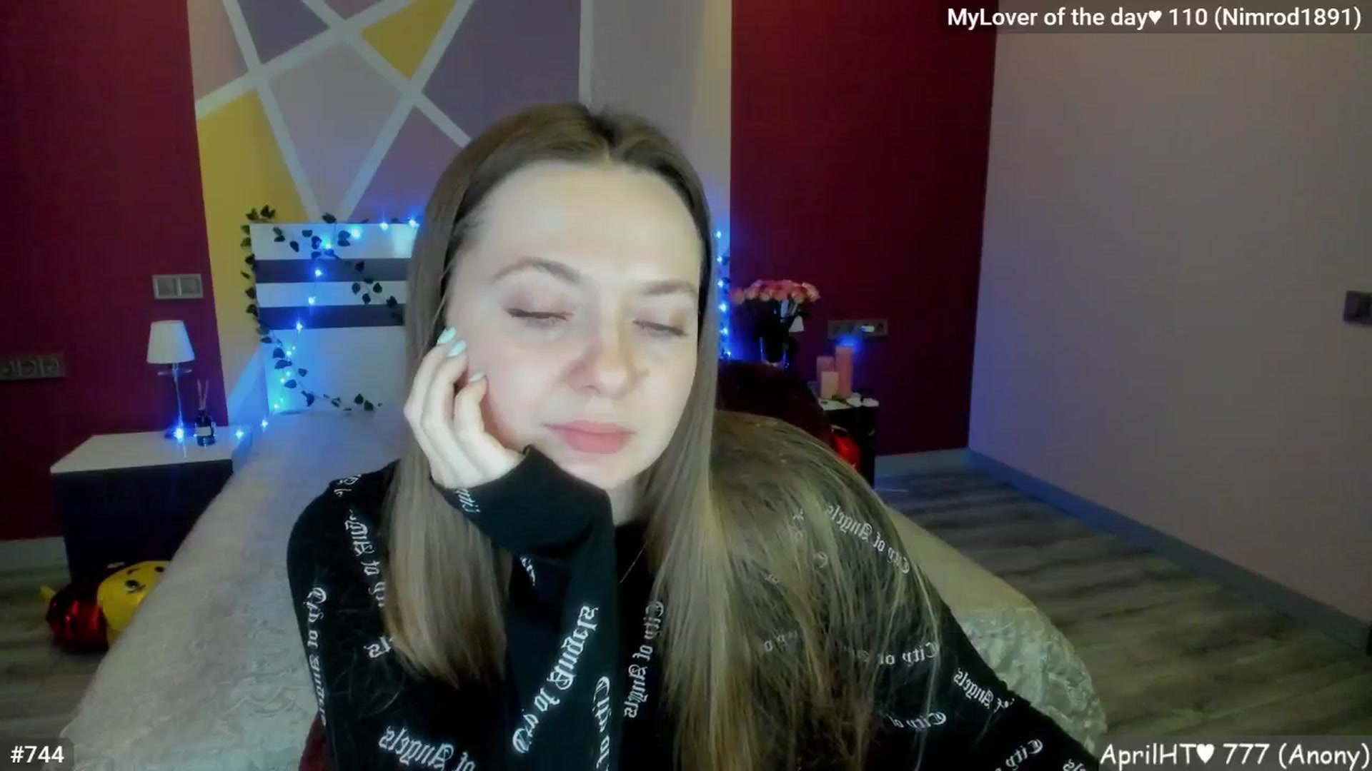 Gallery image thumbnail from LizaGhost's myfreecams stream on, 04/10/2026, 16:56 image 19 of 20