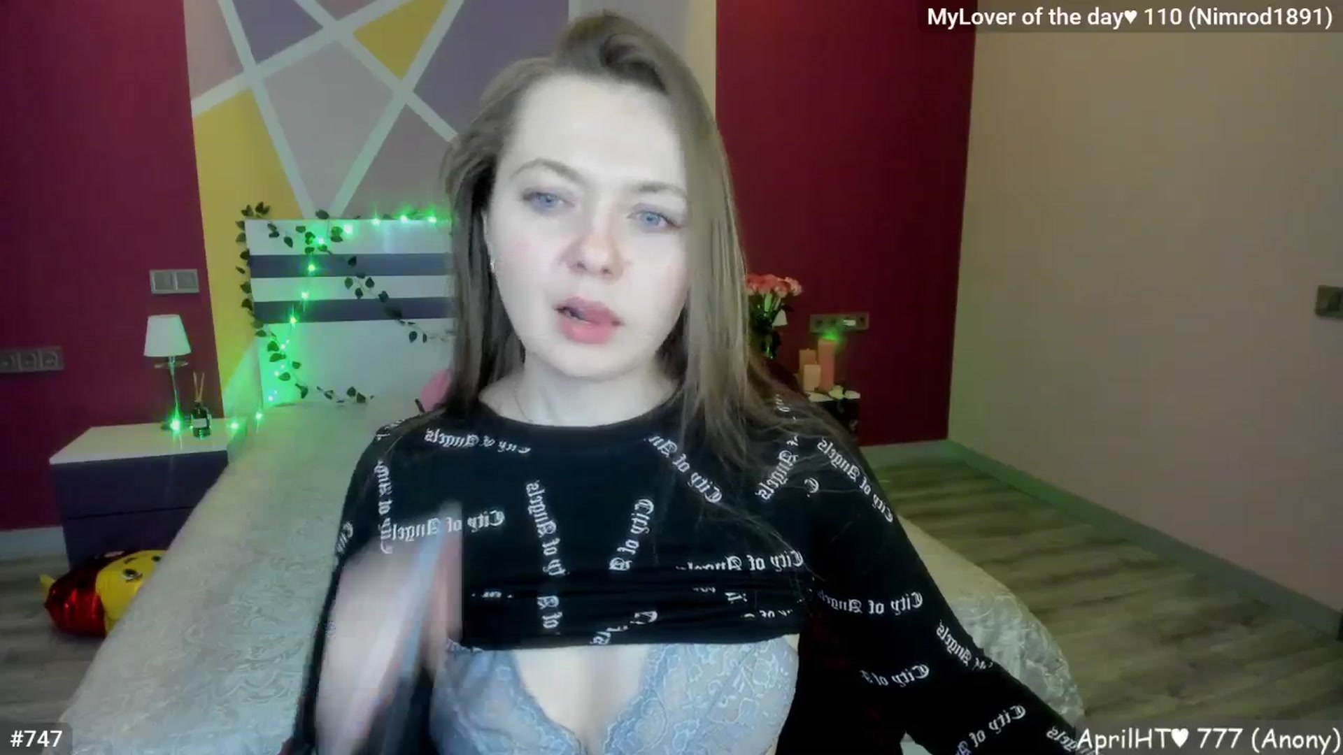 Gallery image thumbnail from LizaGhost's myfreecams stream on, 04/10/2026, 16:56 image 4 of 20