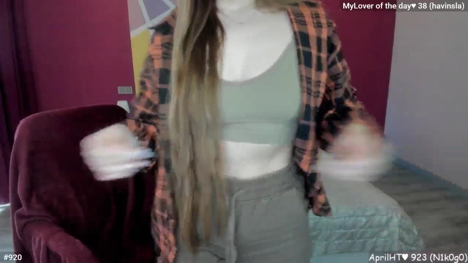 Gallery image thumbnail from LizaGhost's myfreecams stream on, 04/17/2026, 16:40 image 6 of 20