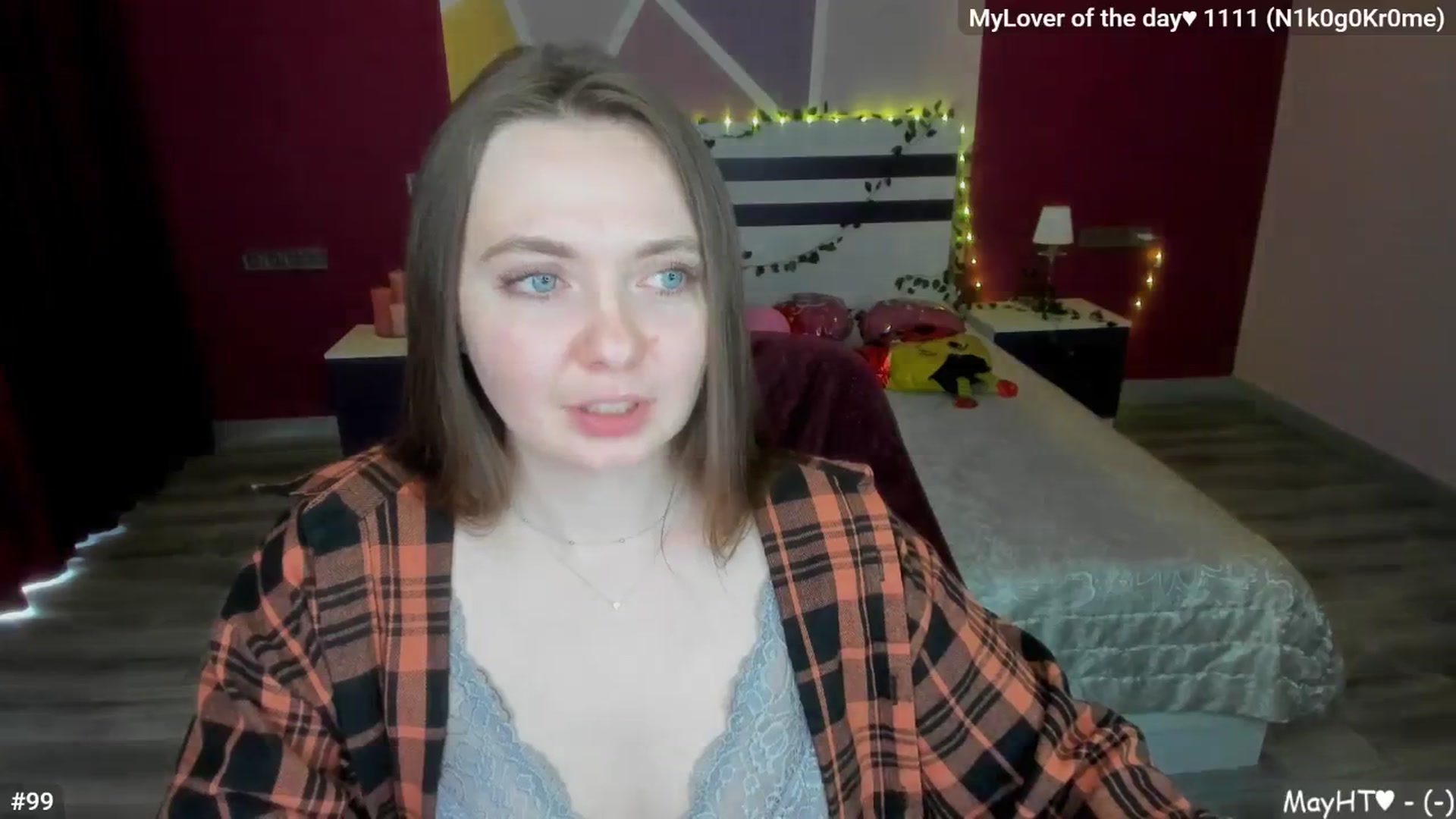 Gallery image thumbnail from LizaGhost's myfreecams stream on, 05/01/2026, 16:30 image 11 of 20