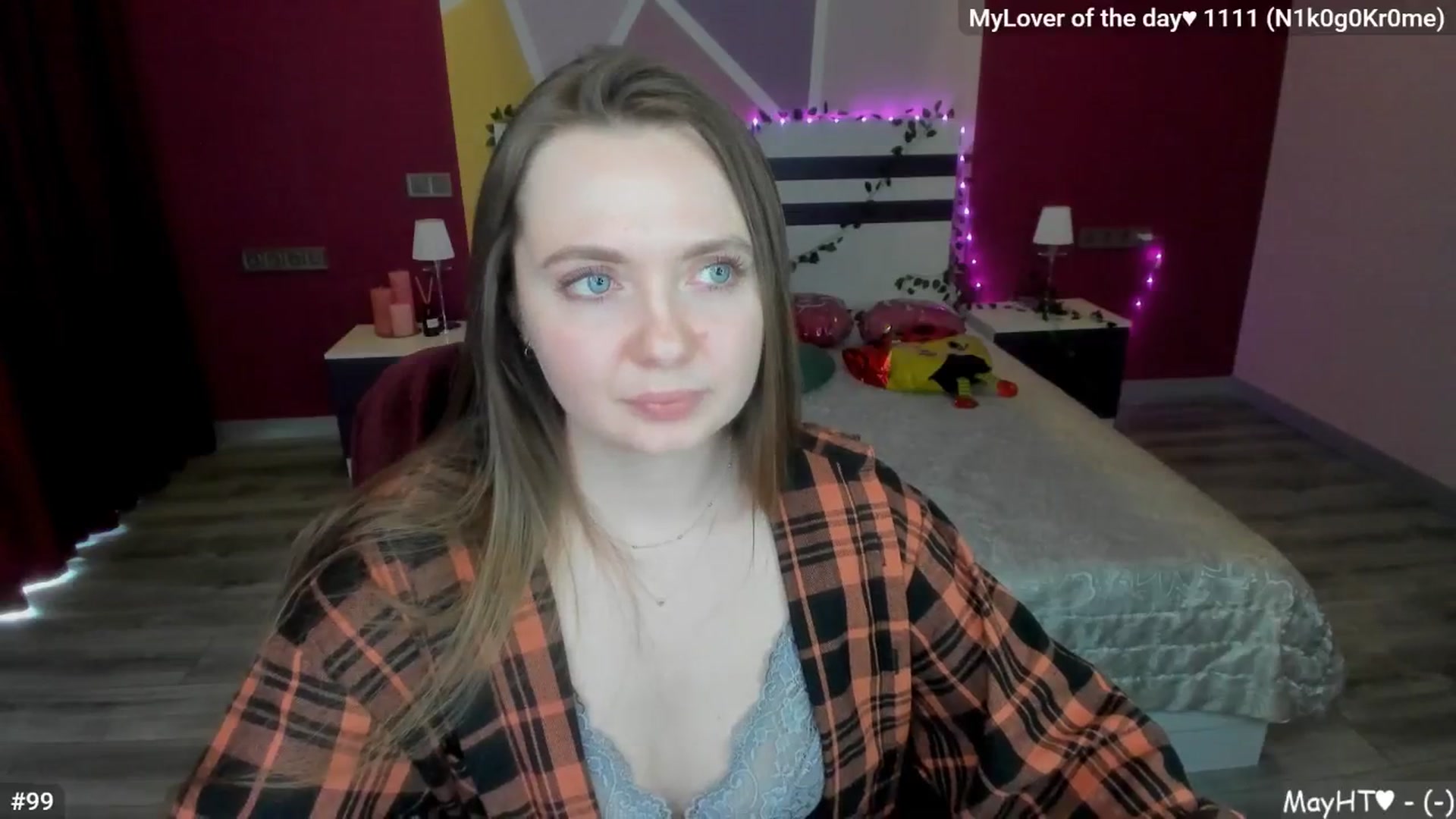 Gallery image thumbnail from LizaGhost's myfreecams stream on, 05/01/2026, 16:30 image 9 of 20