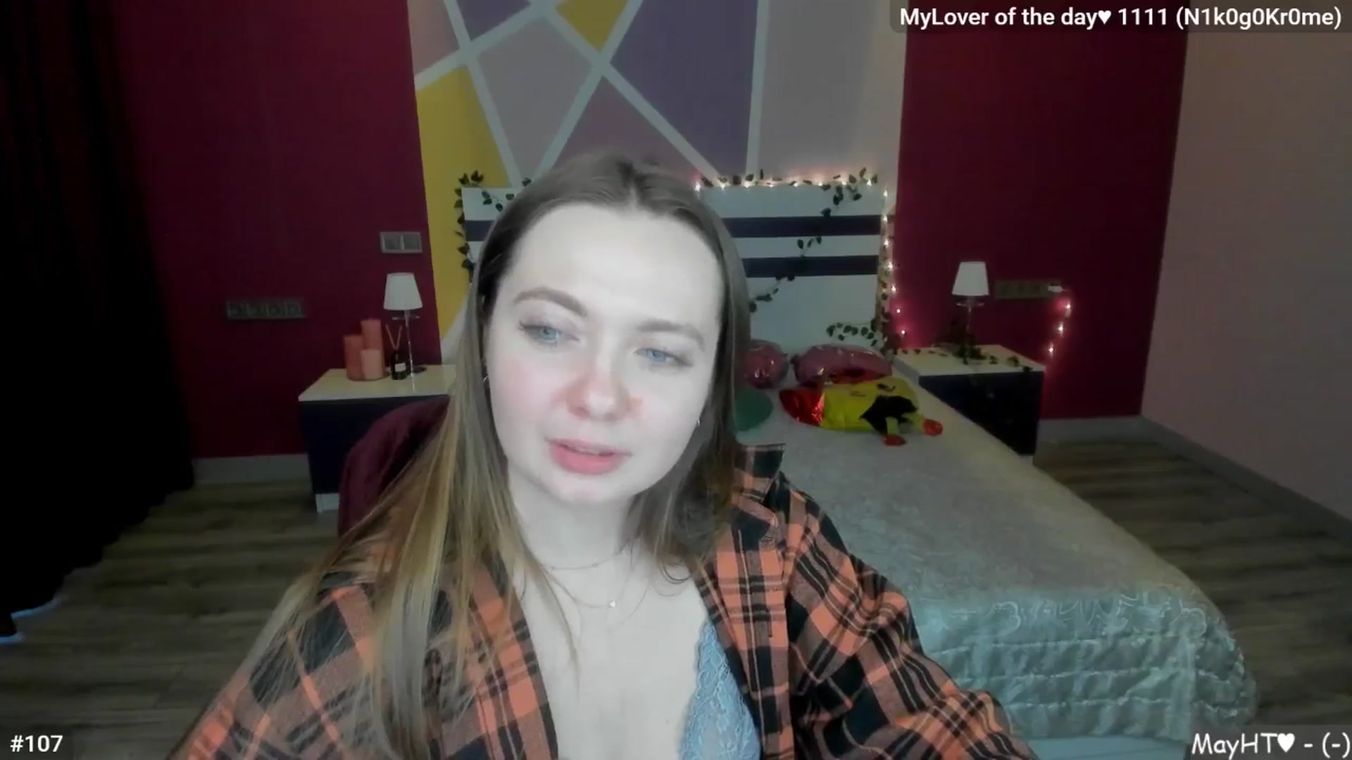 Gallery image thumbnail from LizaGhost's myfreecams stream on, 05/01/2026, 16:59 image 16 of 20
