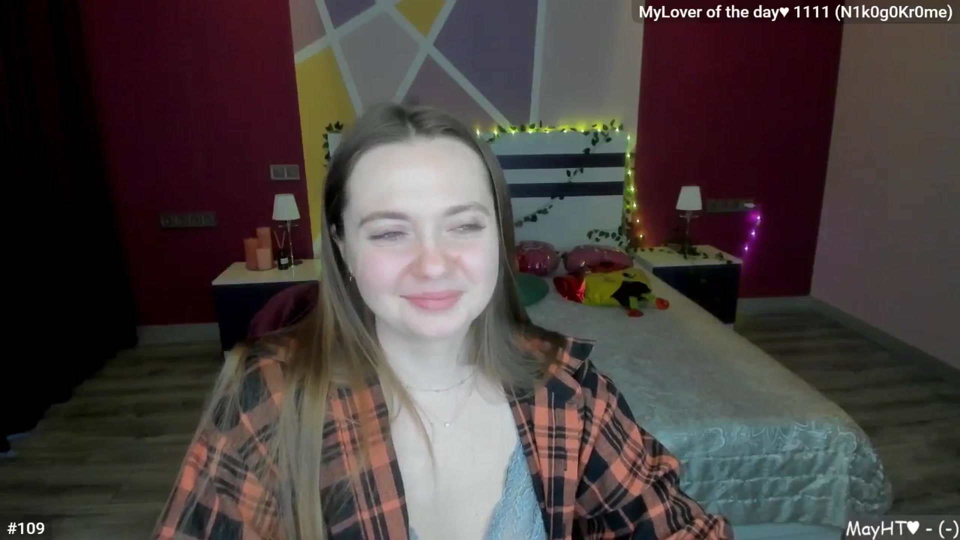 Gallery image thumbnail from LizaGhost's myfreecams stream on, 05/01/2026, 16:59 image 19 of 20