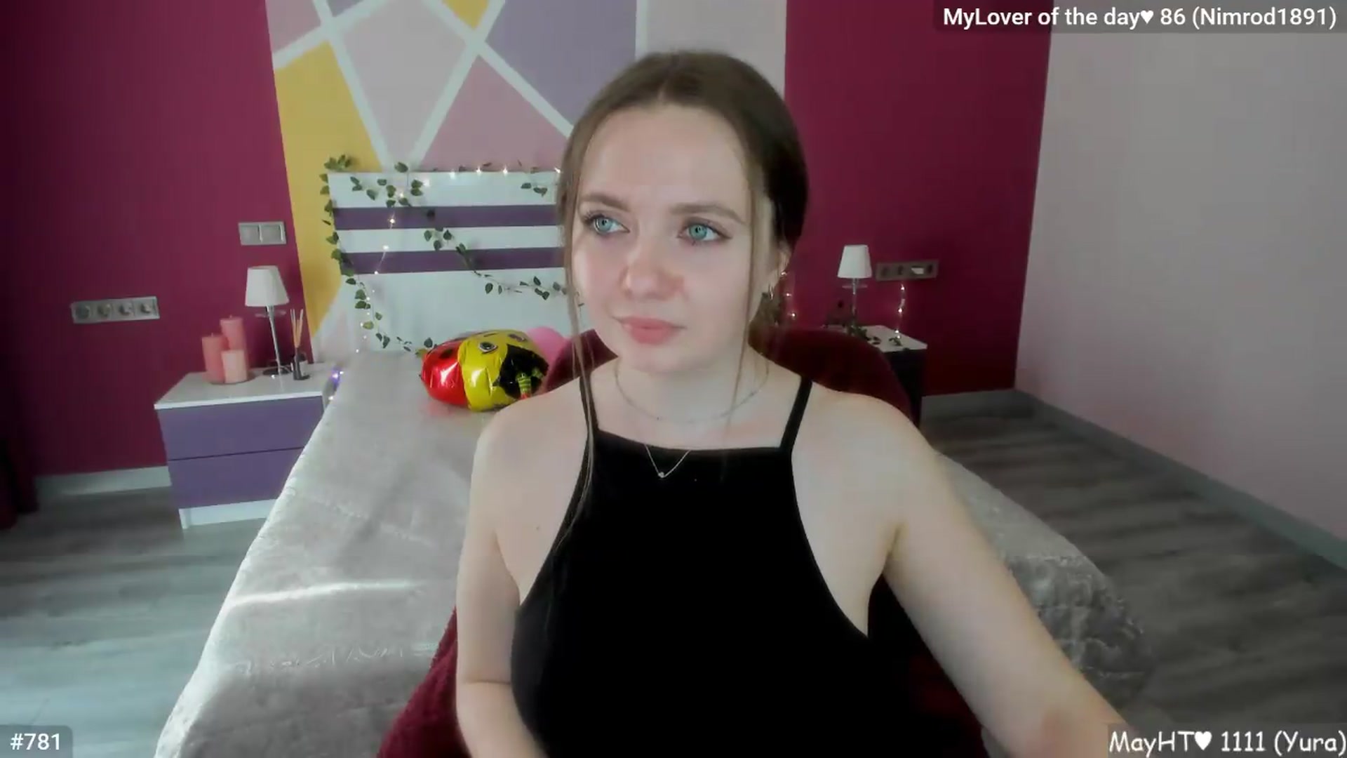 Gallery image thumbnail from LizaGhost's myfreecams stream on, 05/13/2026, 16:12 image 9 of 20