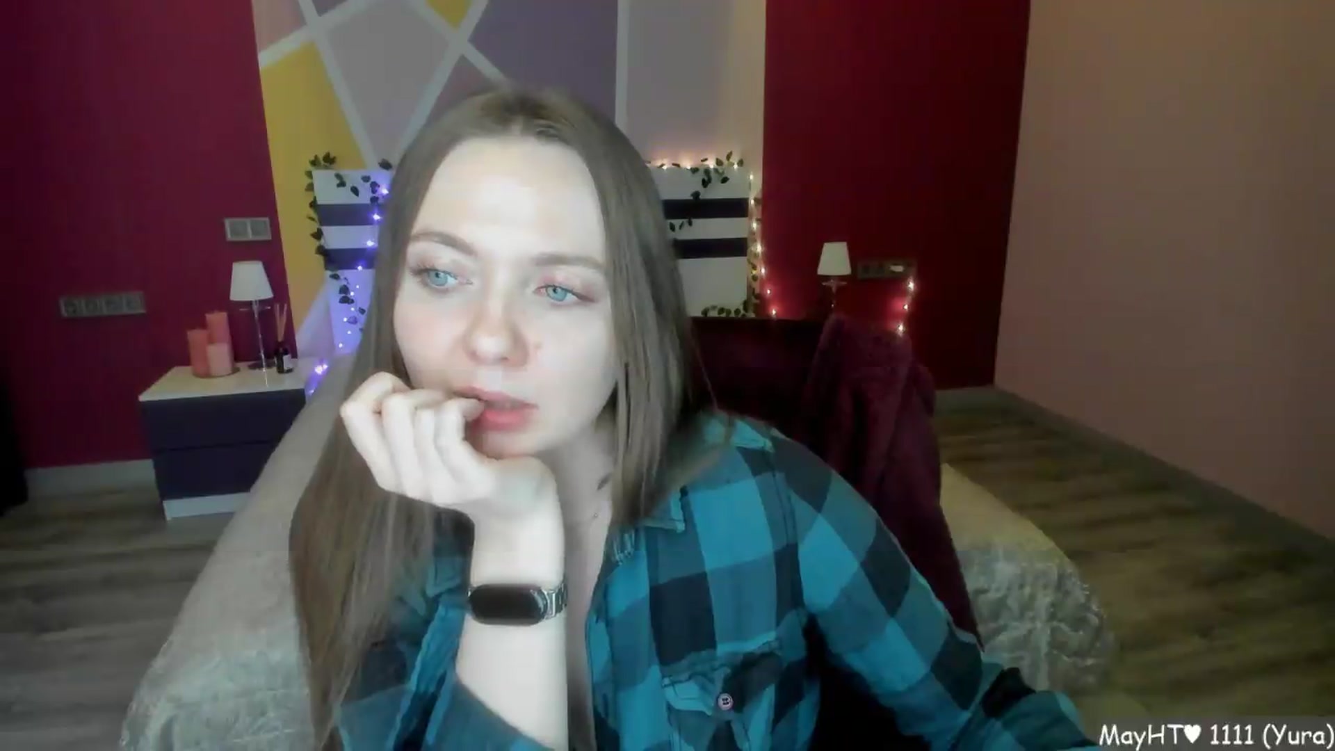 Gallery image thumbnail from LizaGhost's myfreecams stream on, 05/15/2026, 16:36 image 14 of 20