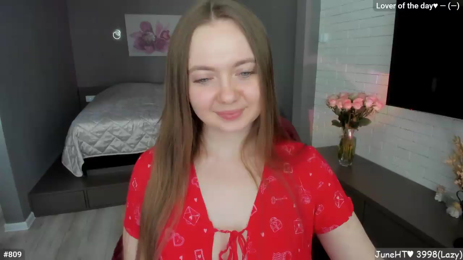 Gallery image thumbnail from LizaGhost's myfreecams stream on, 06/16/2026, 11:49 image 16 of 20