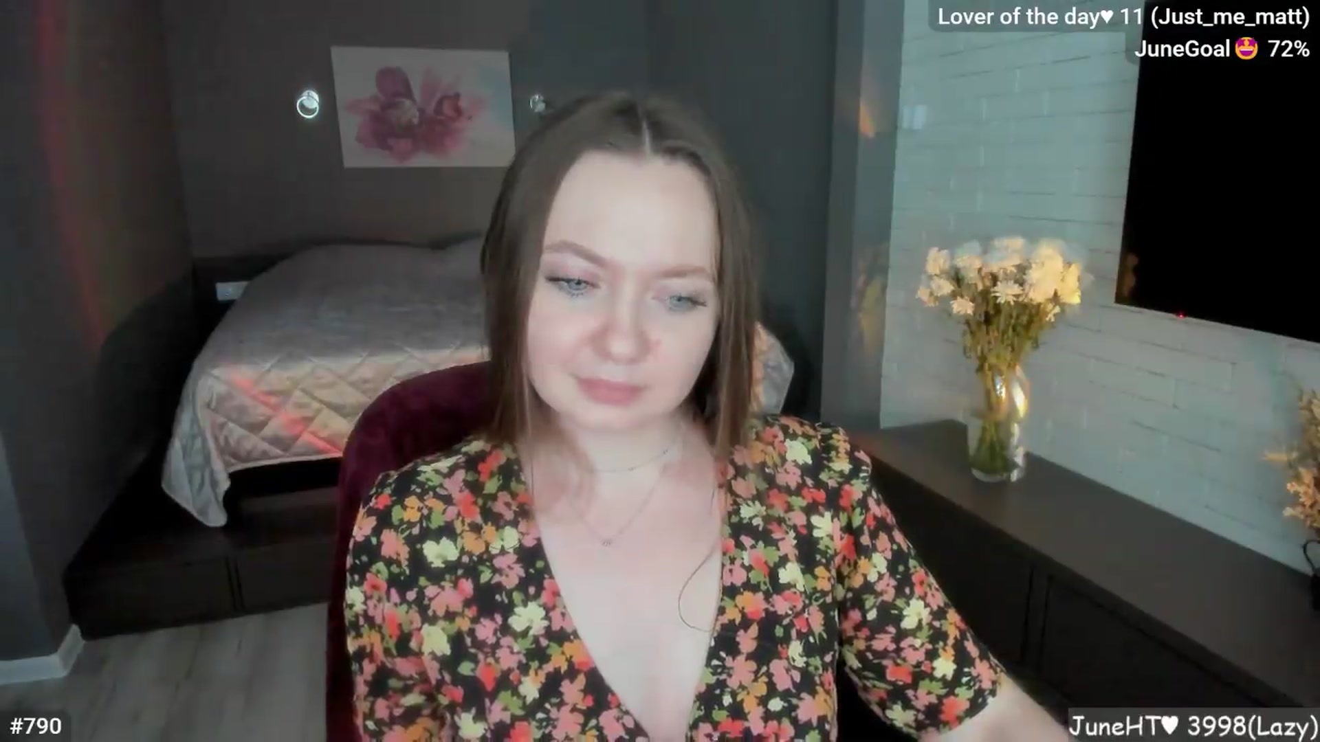 Gallery image thumbnail from LizaGhost's myfreecams stream on, 06/29/2026, 14:45 image 18 of 20