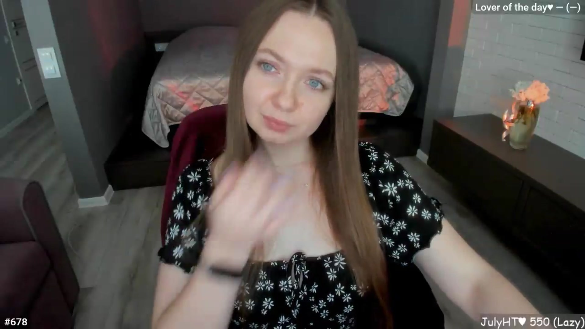 Gallery image thumbnail from LizaGhost's myfreecams stream on, 07/03/2026, 12:25 image 18 of 20