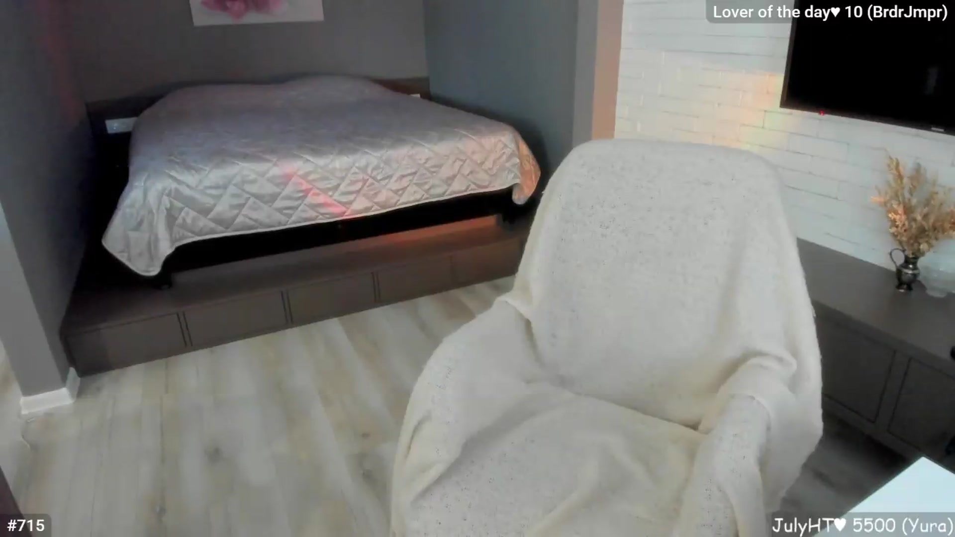Gallery image thumbnail from LizaGhost's myfreecams stream on, 07/10/2026, 16:15 image 12 of 20