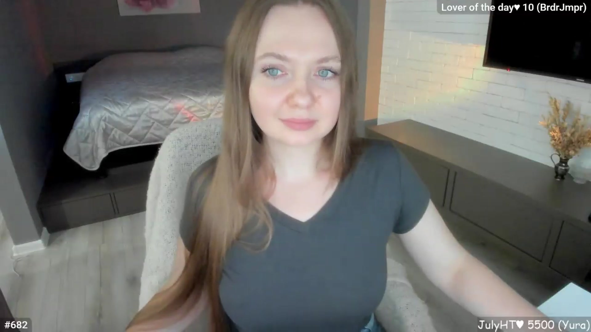 Gallery image thumbnail from LizaGhost's myfreecams stream on, 07/10/2026, 16:15 image 14 of 20