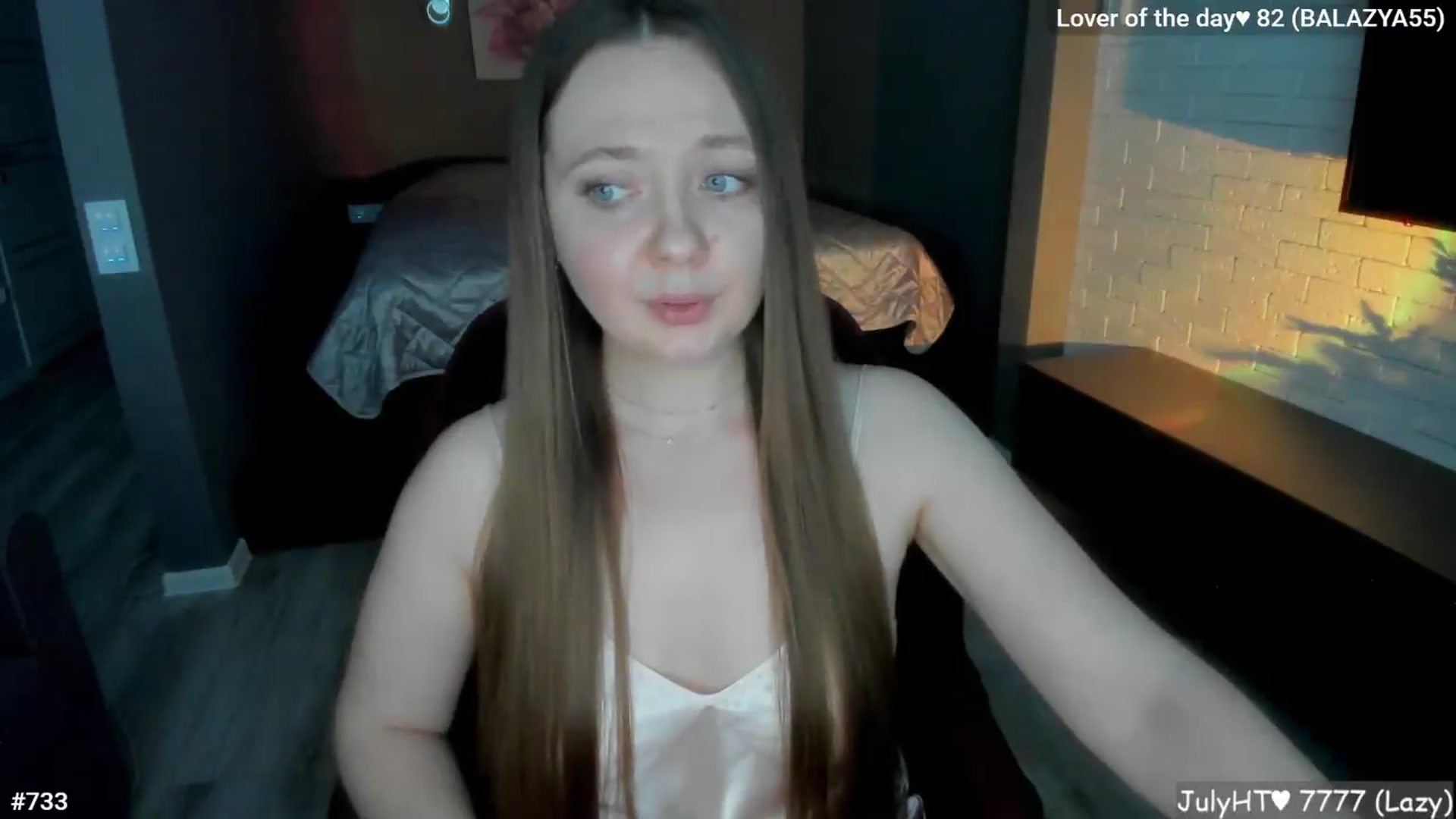 Gallery image thumbnail from LizaGhost's myfreecams stream on, 07/20/2026, 16:56 image 18 of 20