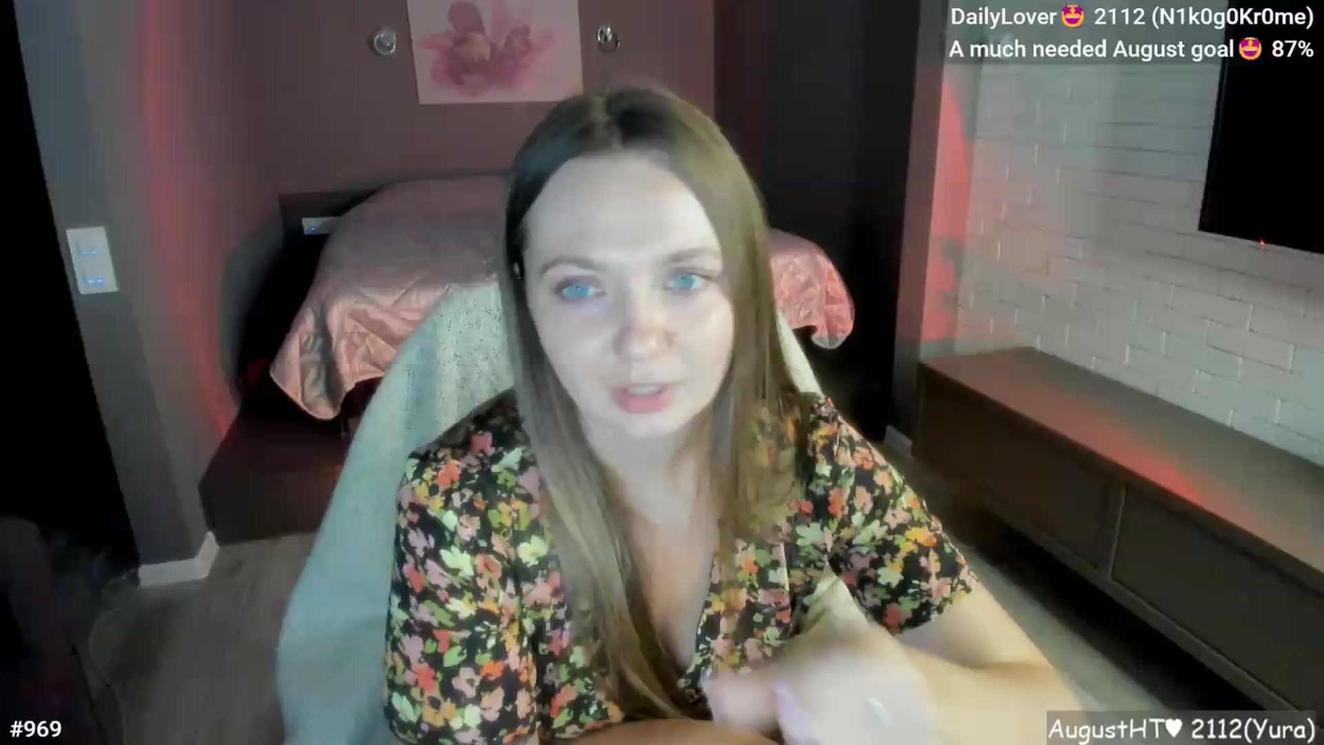 Gallery image thumbnail from LizaGhost's myfreecams stream on, 08/29/2026, 17:07 image 16 of 20