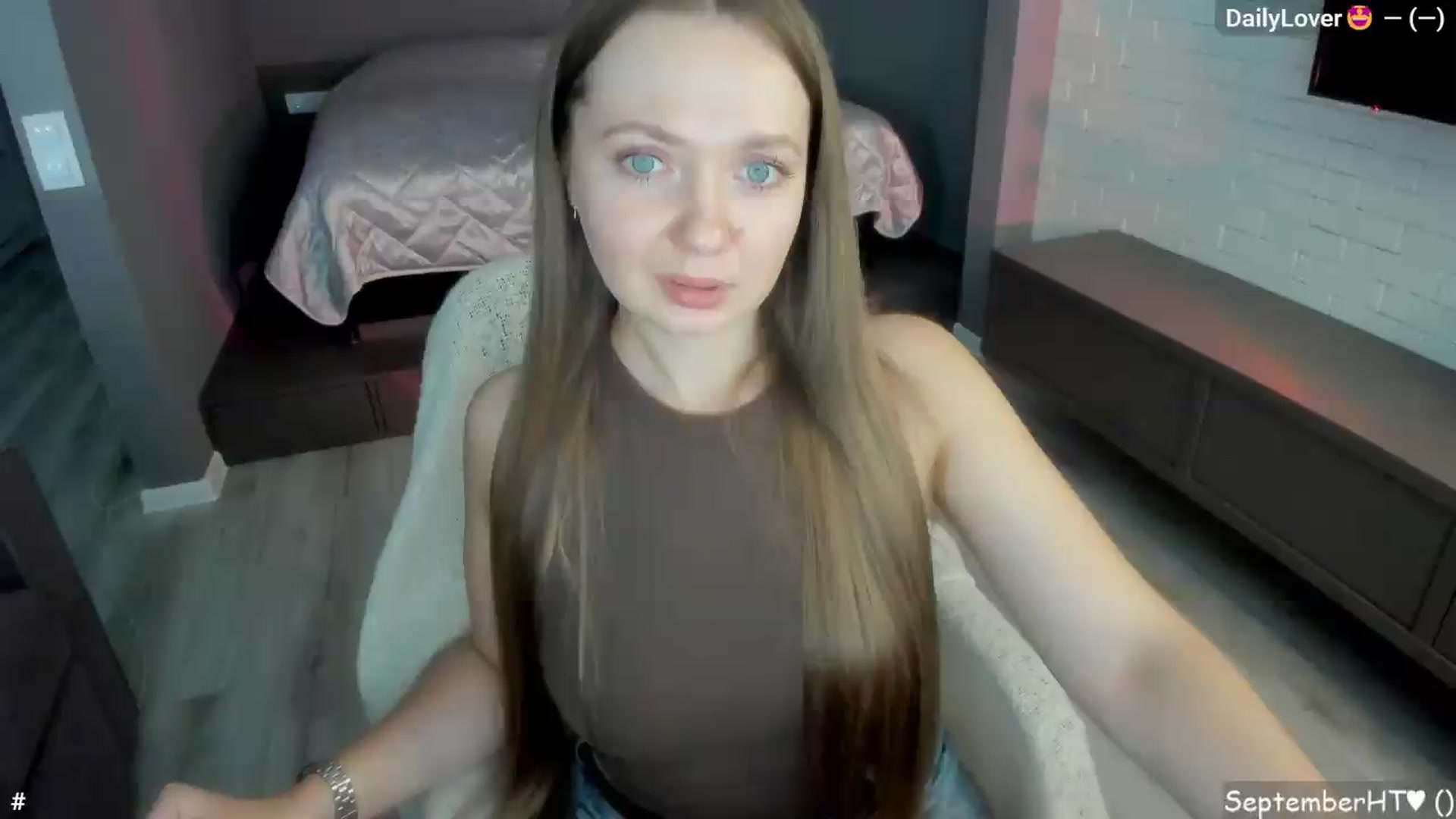 Gallery image thumbnail from LizaGhost's myfreecams stream on, 09/01/2026, 16:53 image 7 of 20