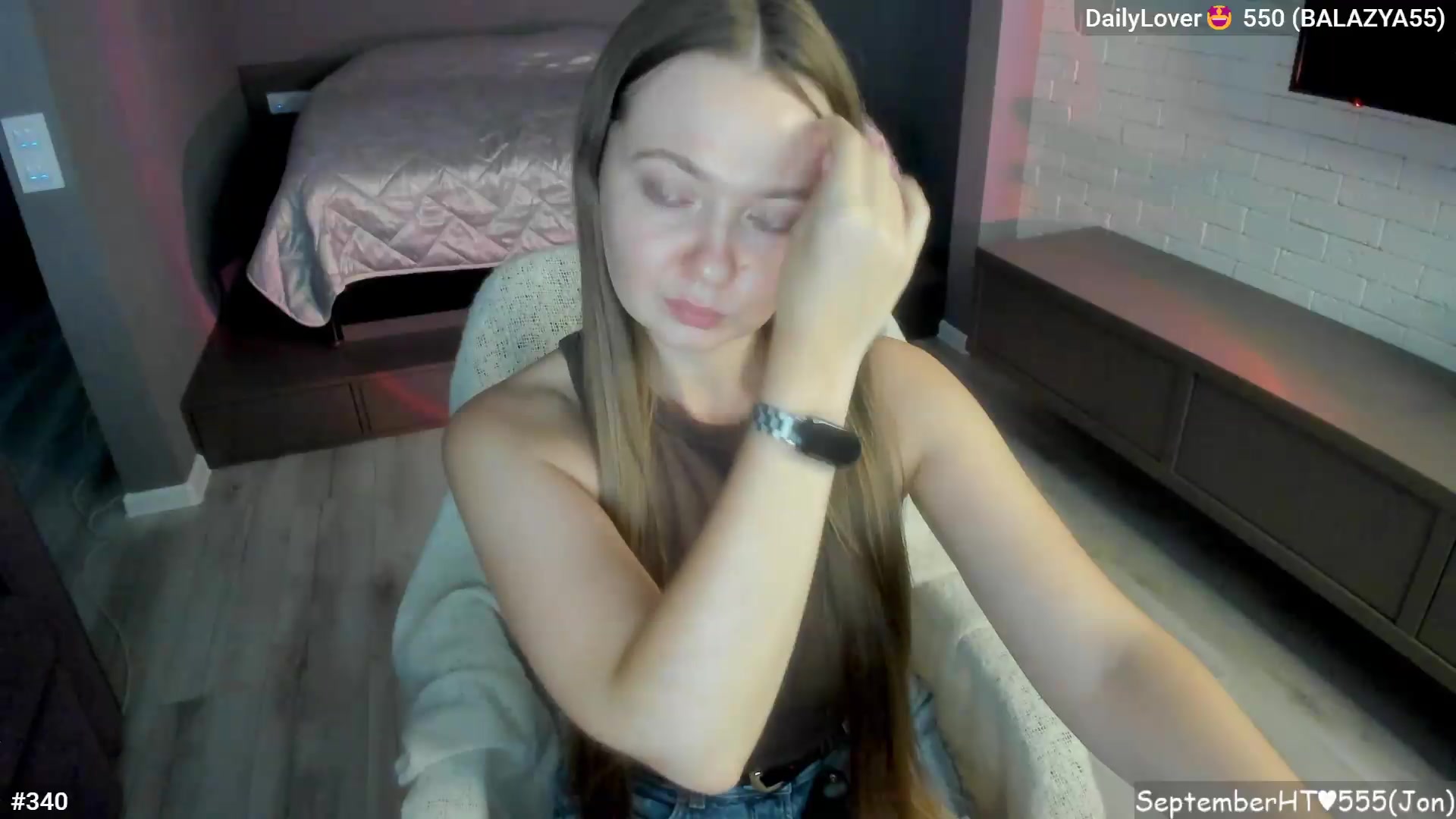 Gallery image thumbnail from LizaGhost's myfreecams stream on, 09/01/2026, 16:53 image 16 of 20