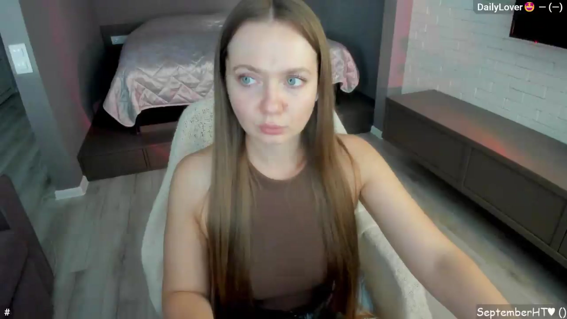Gallery image thumbnail from LizaGhost's myfreecams stream on, 09/01/2026, 16:53 image 10 of 20