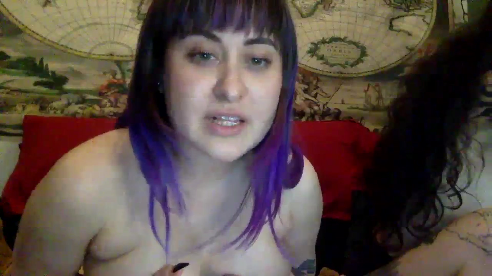 Gallery image thumbnail from Lizfields's myfreecams stream on, 01/02/2024, 06:07 image 7 of 20