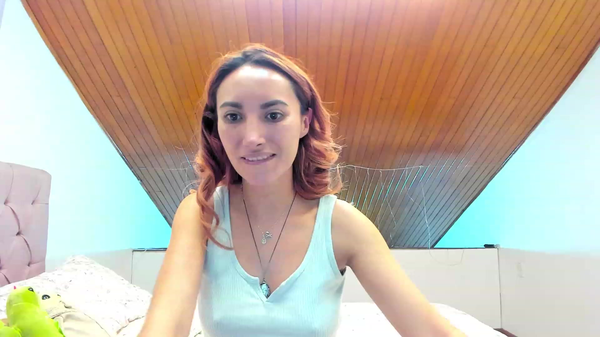 Gallery image thumbnail from LizzEser's myfreecams stream on, 11/17/2022, 03:47 image 11 of 20