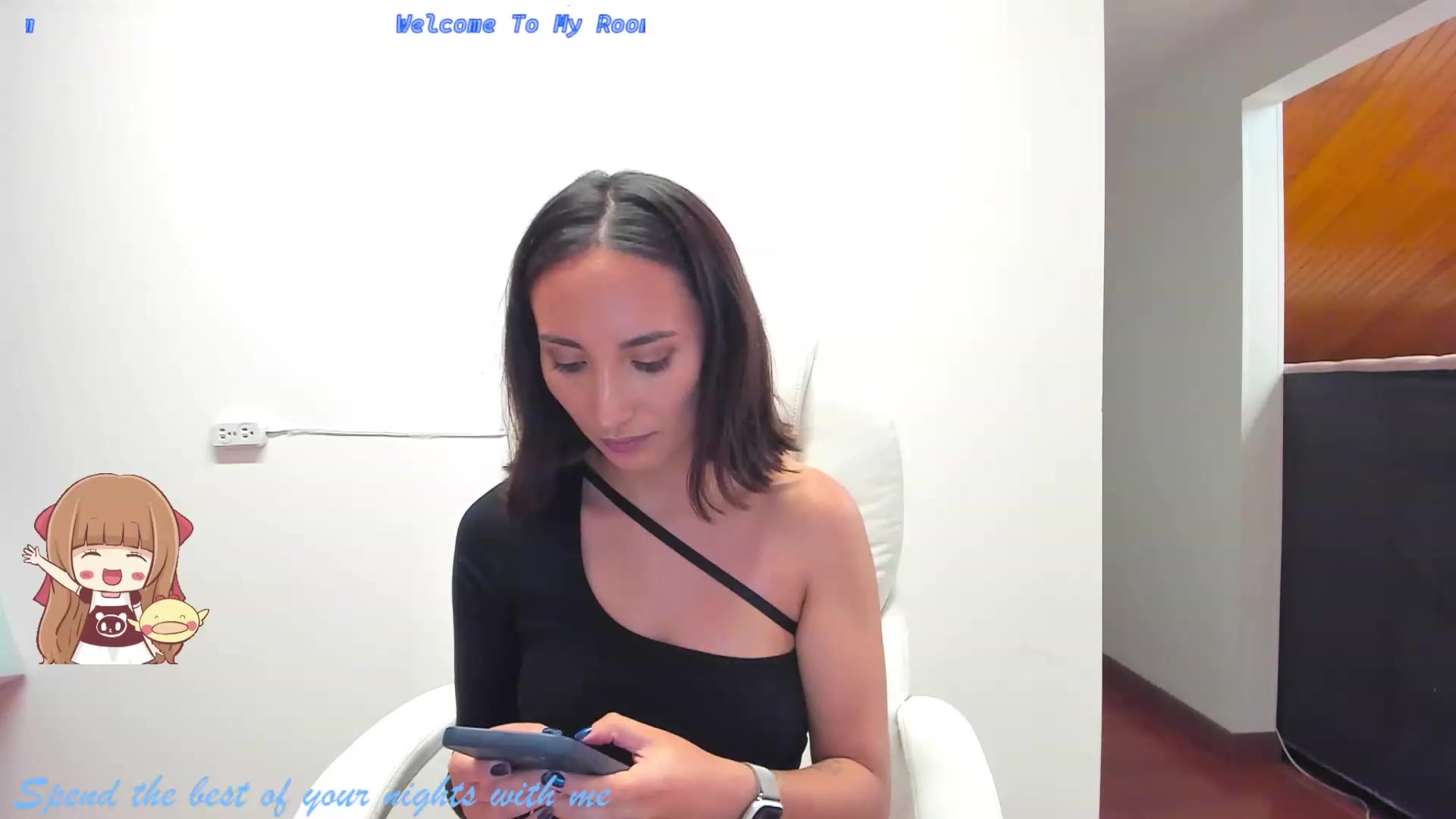 Gallery image thumbnail from LizzEser's myfreecams stream on, 05/06/2023, 01:01 image 15 of 20
