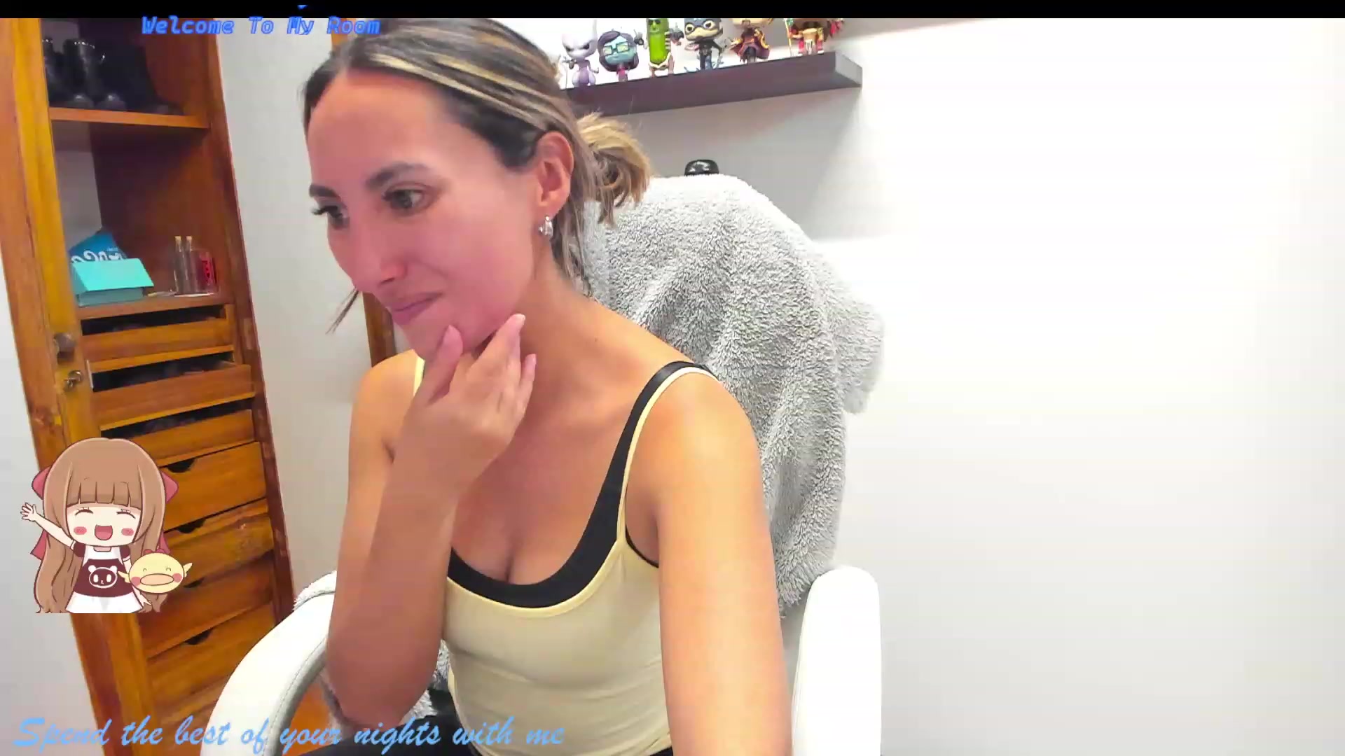 Gallery image thumbnail from LizzEser's myfreecams stream on, 08/29/2023, 03:08 image 20 of 20