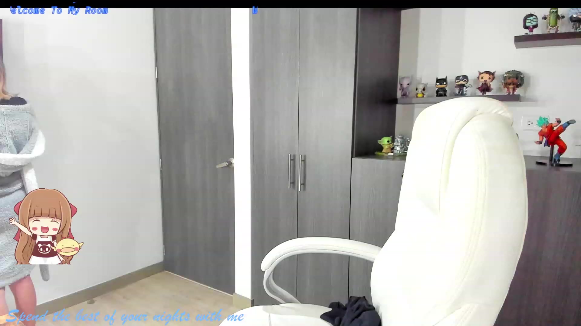 Gallery image thumbnail from LizzEser's myfreecams stream on, 12/16/2023, 24:27 image 11 of 20