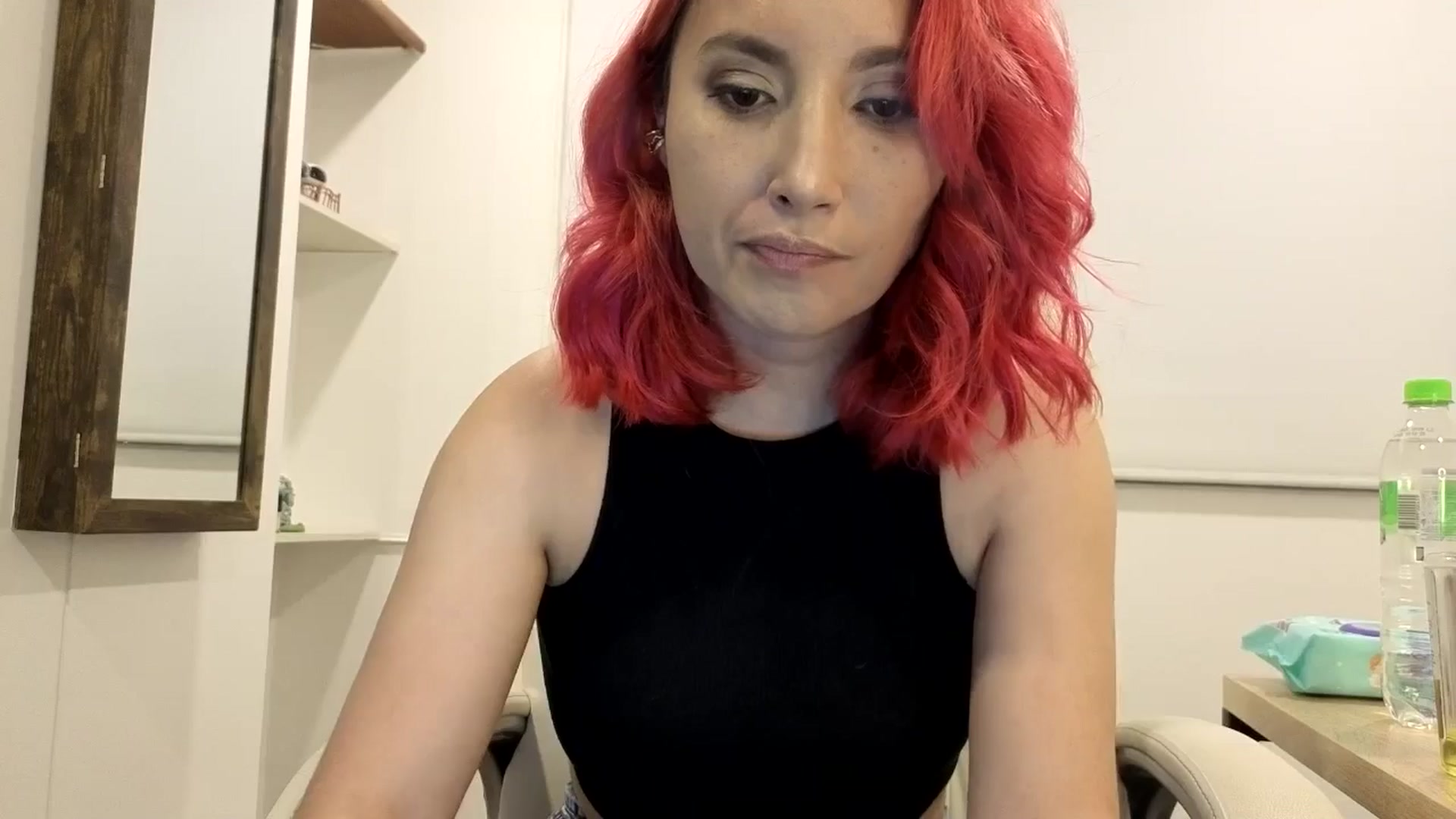 Gallery image thumbnail from LizzEser's myfreecams stream on, 11/19/2025, 04:02 image 5 of 20
