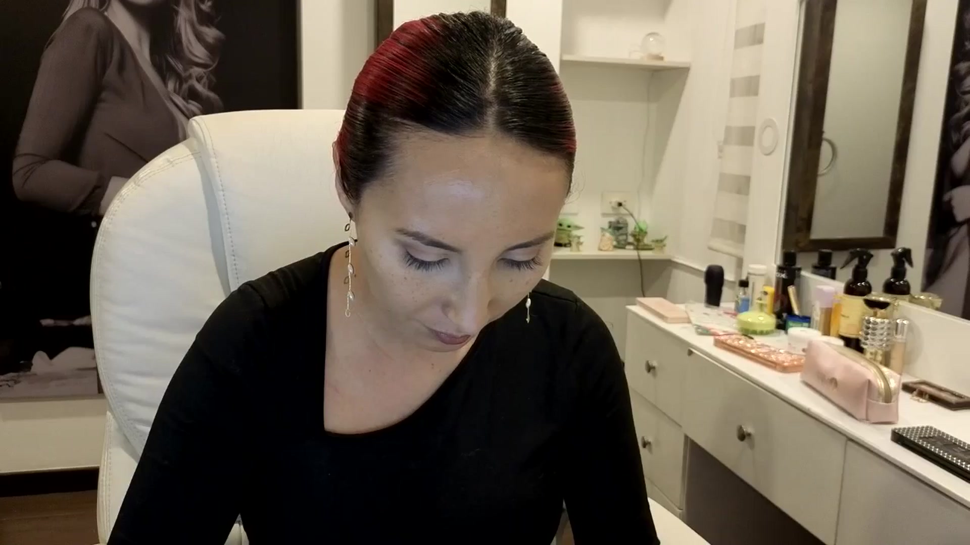Gallery image thumbnail from LizzEser's myfreecams stream on, 01/11/2026, 03:09 image 3 of 20