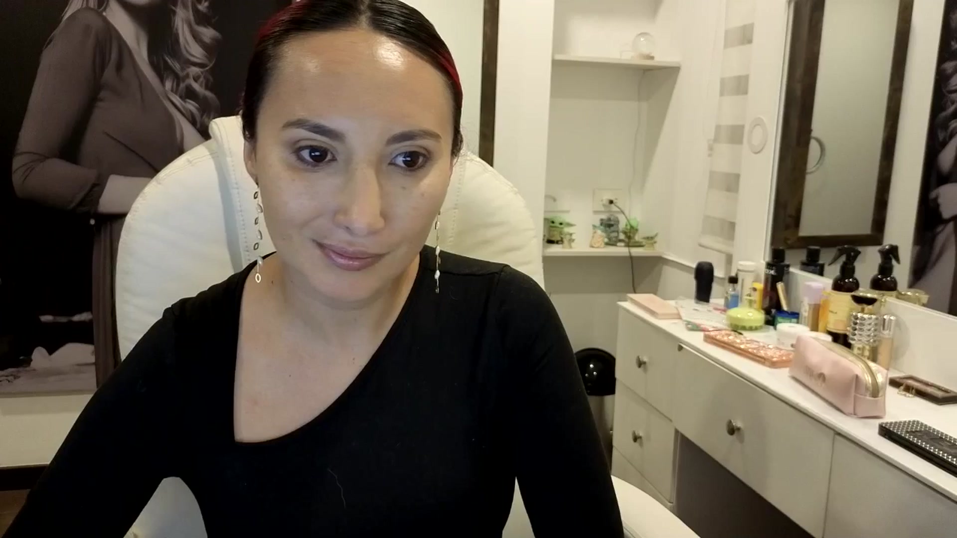 Gallery image thumbnail from LizzEser's myfreecams stream on, 01/11/2026, 03:09 image 12 of 20