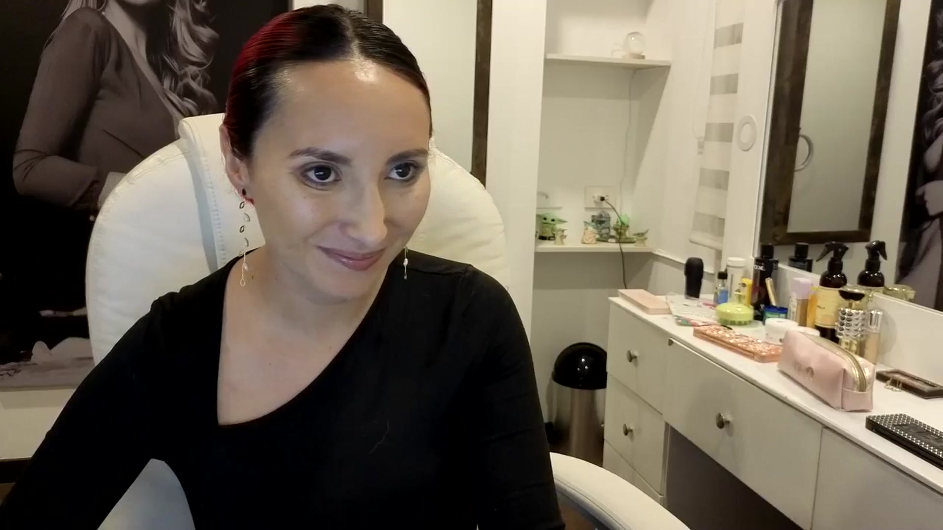 Gallery image thumbnail from LizzEser's myfreecams stream on, 01/11/2026, 03:09 image 2 of 20