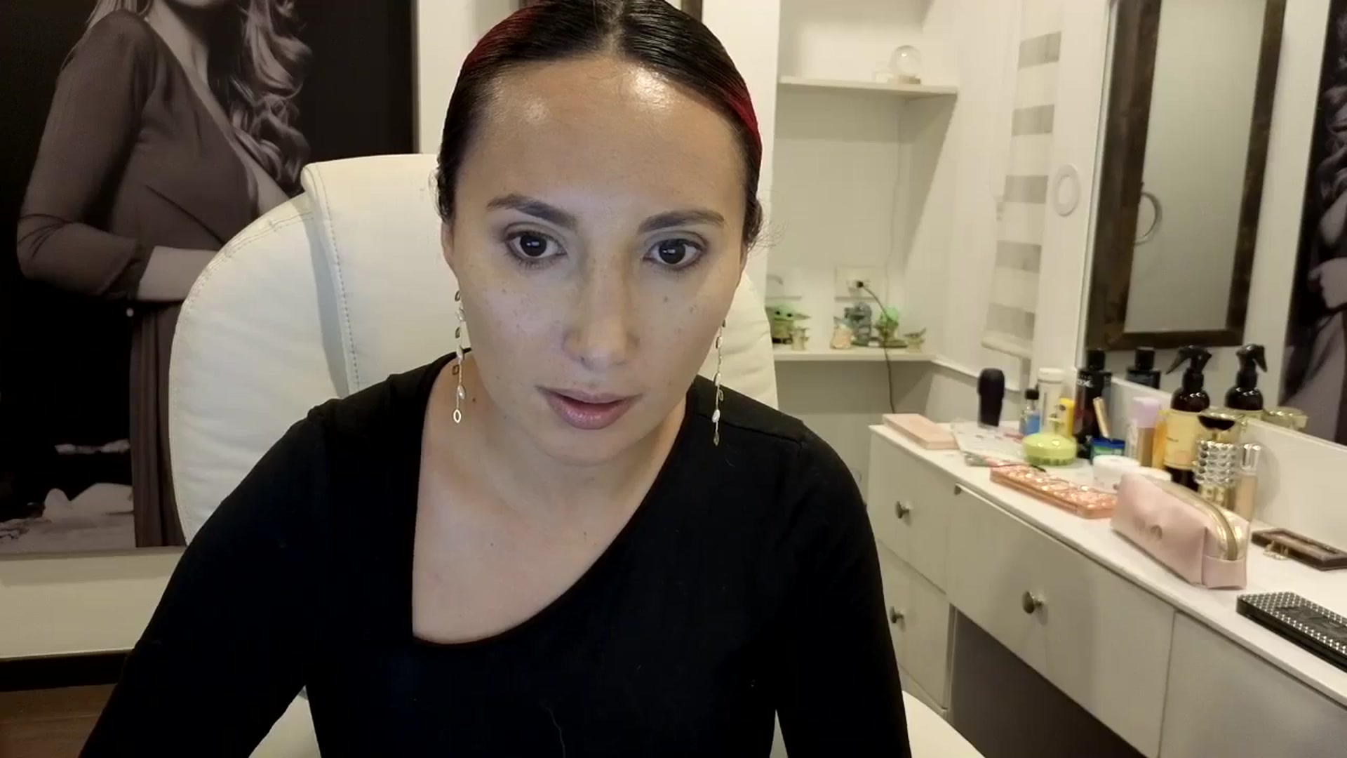 Gallery image thumbnail from LizzEser's myfreecams stream on, 01/11/2026, 03:09 image 15 of 20