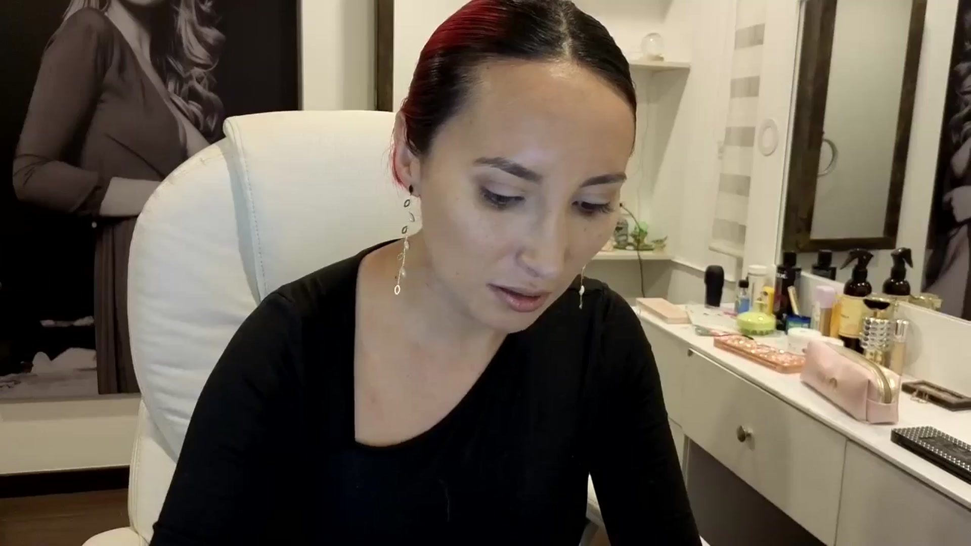 Gallery image thumbnail from LizzEser's myfreecams stream on, 01/11/2026, 03:09 image 13 of 20