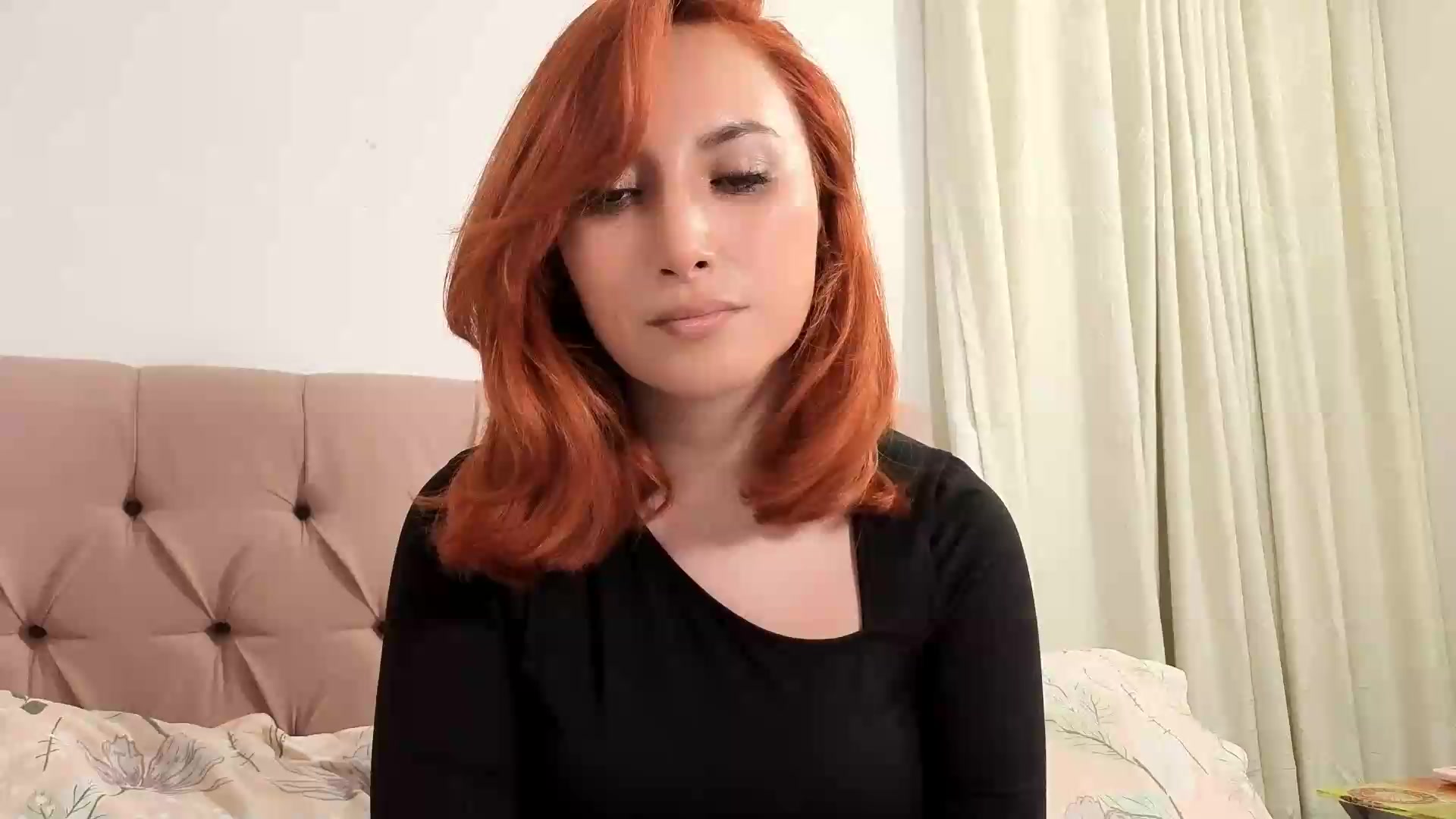 Gallery image thumbnail from LizzEser's myfreecams stream on, 09/01/2026, 03:20 image 16 of 20
