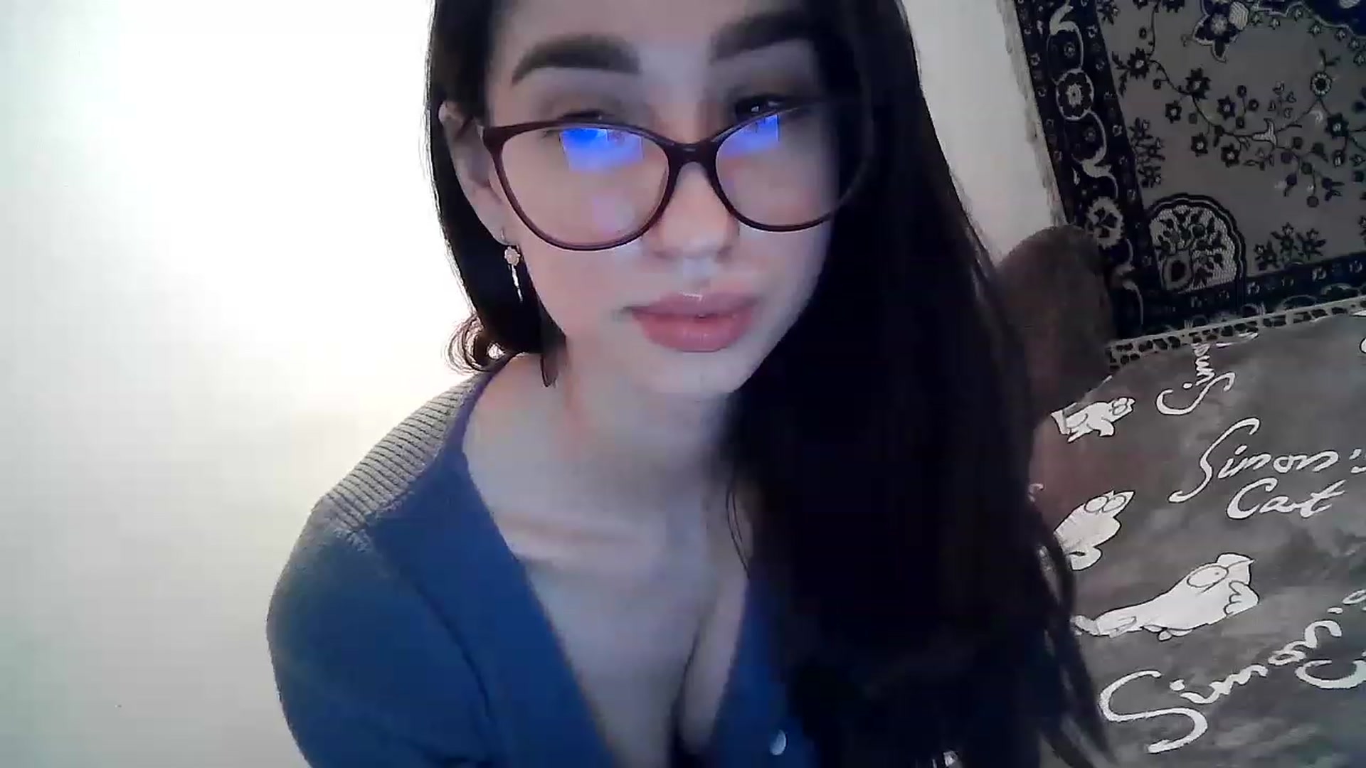 Gallery image thumbnail from LizzaW's myfreecams stream on, 11/18/2022, 19:37 image 19 of 20