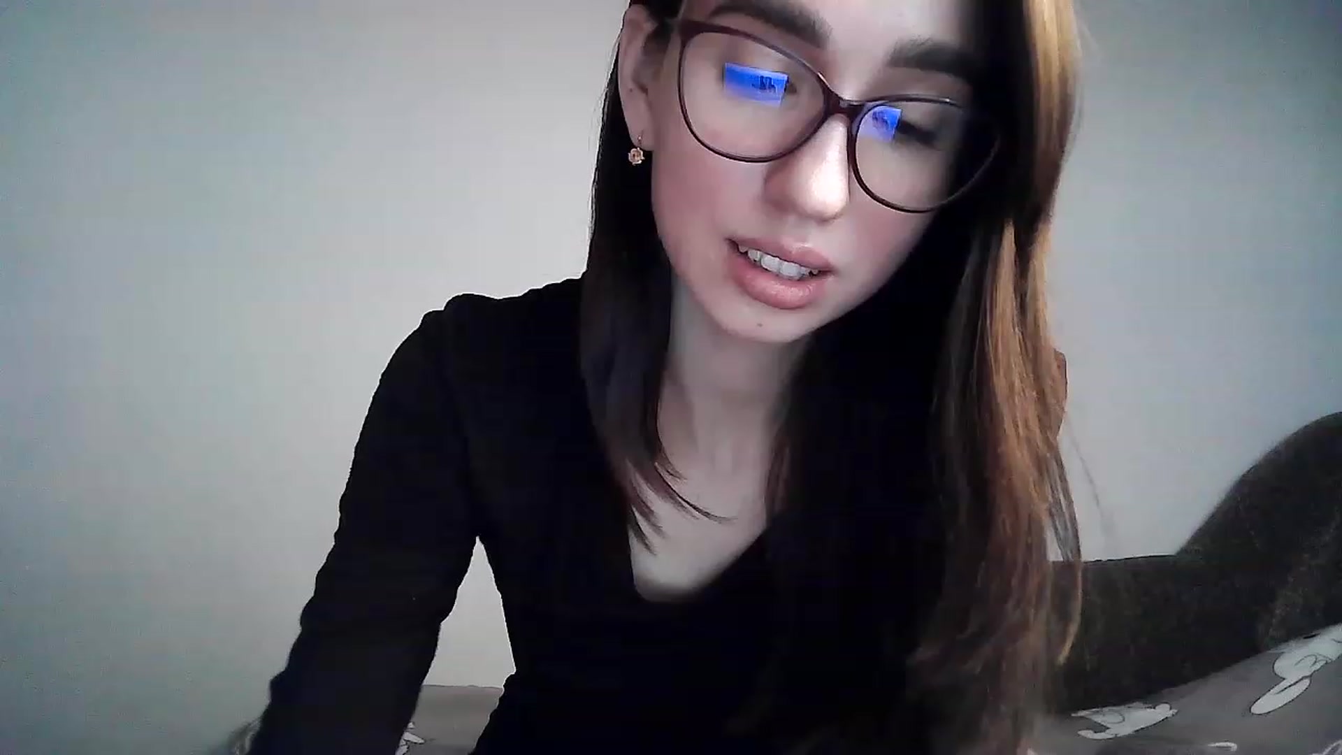 Gallery image thumbnail from LizzaW's myfreecams stream on, 12/04/2022, 14:01 image 11 of 20