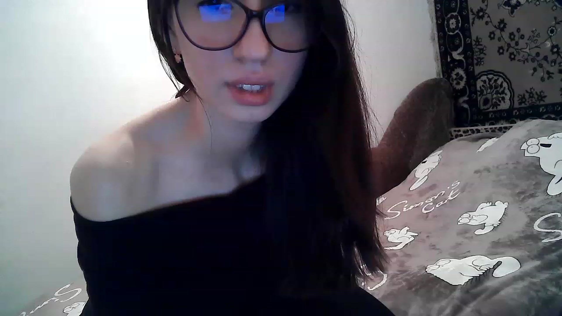 Gallery image thumbnail from LizzaW's myfreecams stream on, 12/12/2022, 19:17 image 16 of 20