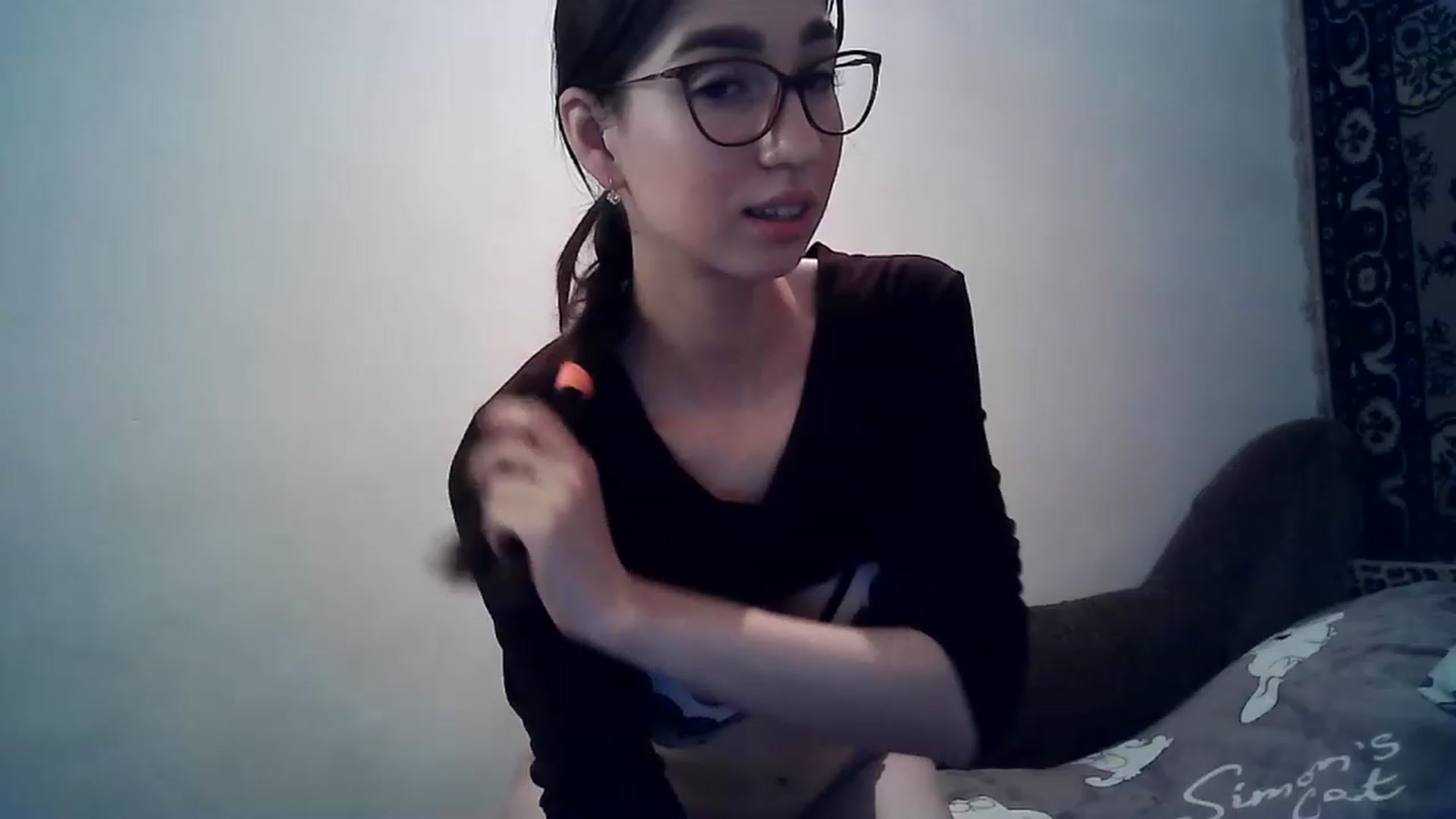 Gallery image thumbnail from LizzaW's myfreecams stream on, 12/22/2022, 17:09 image 13 of 20