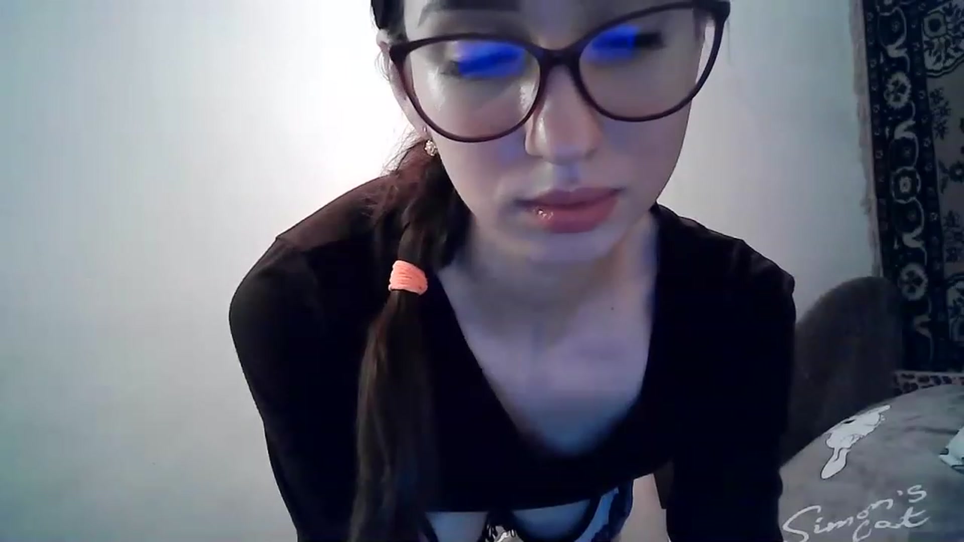 Gallery image thumbnail from LizzaW's myfreecams stream on, 12/22/2022, 17:09 image 14 of 20