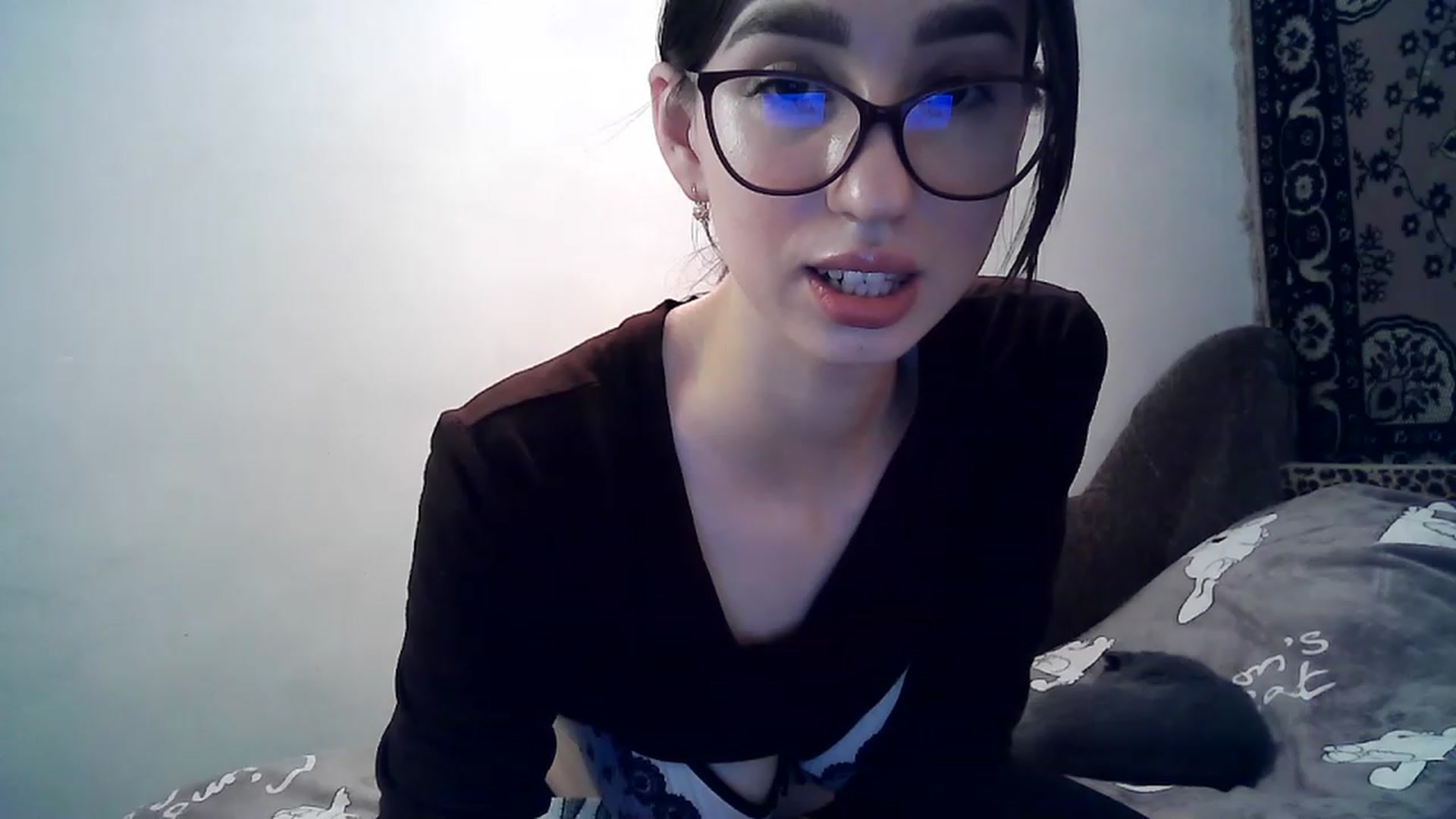 Gallery image thumbnail from LizzaW's myfreecams stream on, 12/22/2022, 17:09 image 3 of 20