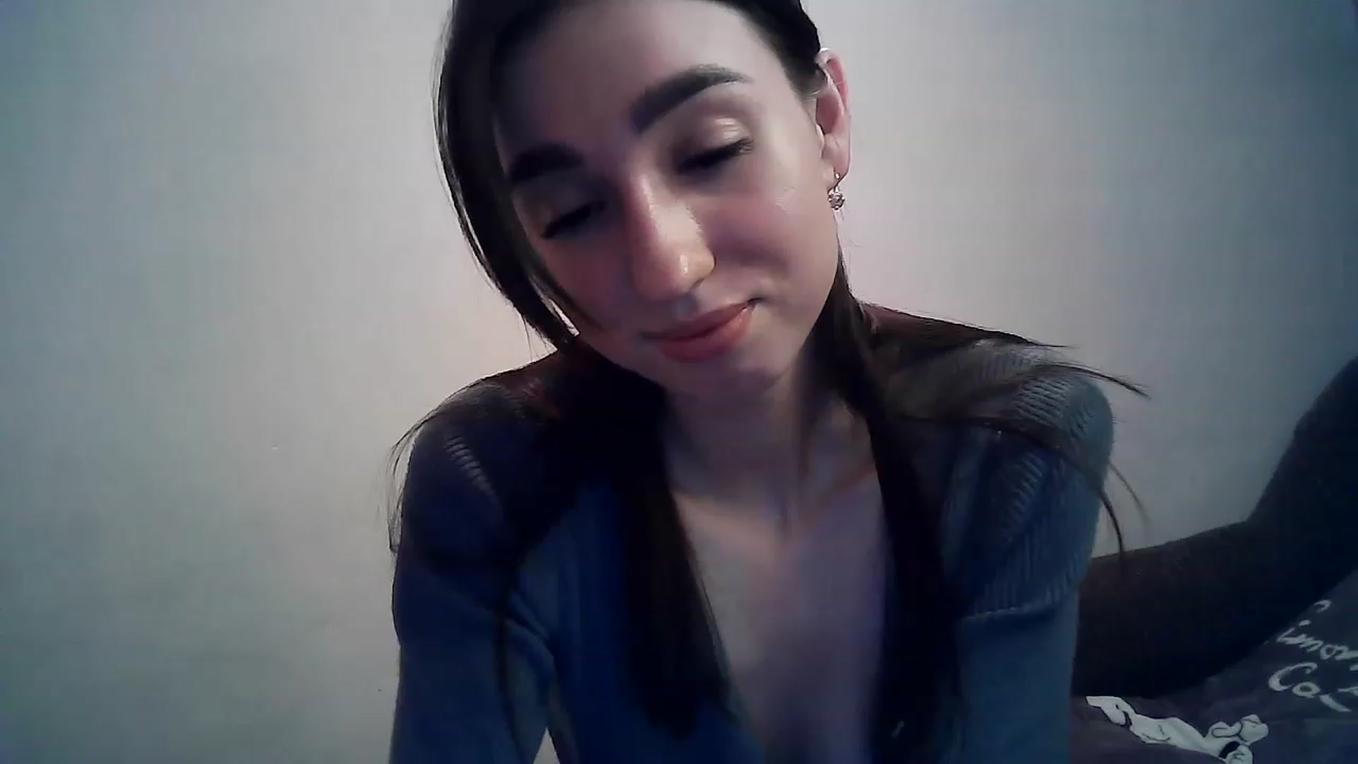 Gallery image thumbnail from LizzaW's myfreecams stream on, 12/26/2022, 15:08 image 14 of 20