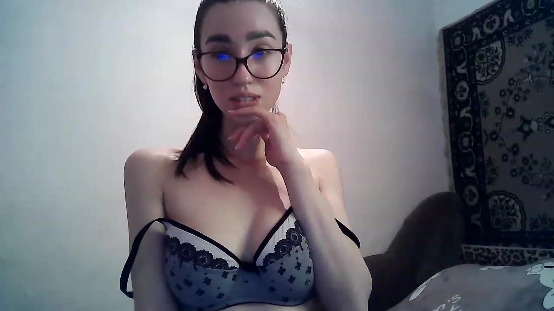 Gallery image thumbnail from LizzaW's myfreecams stream on, 01/10/2023, 19:08 image 20 of 20