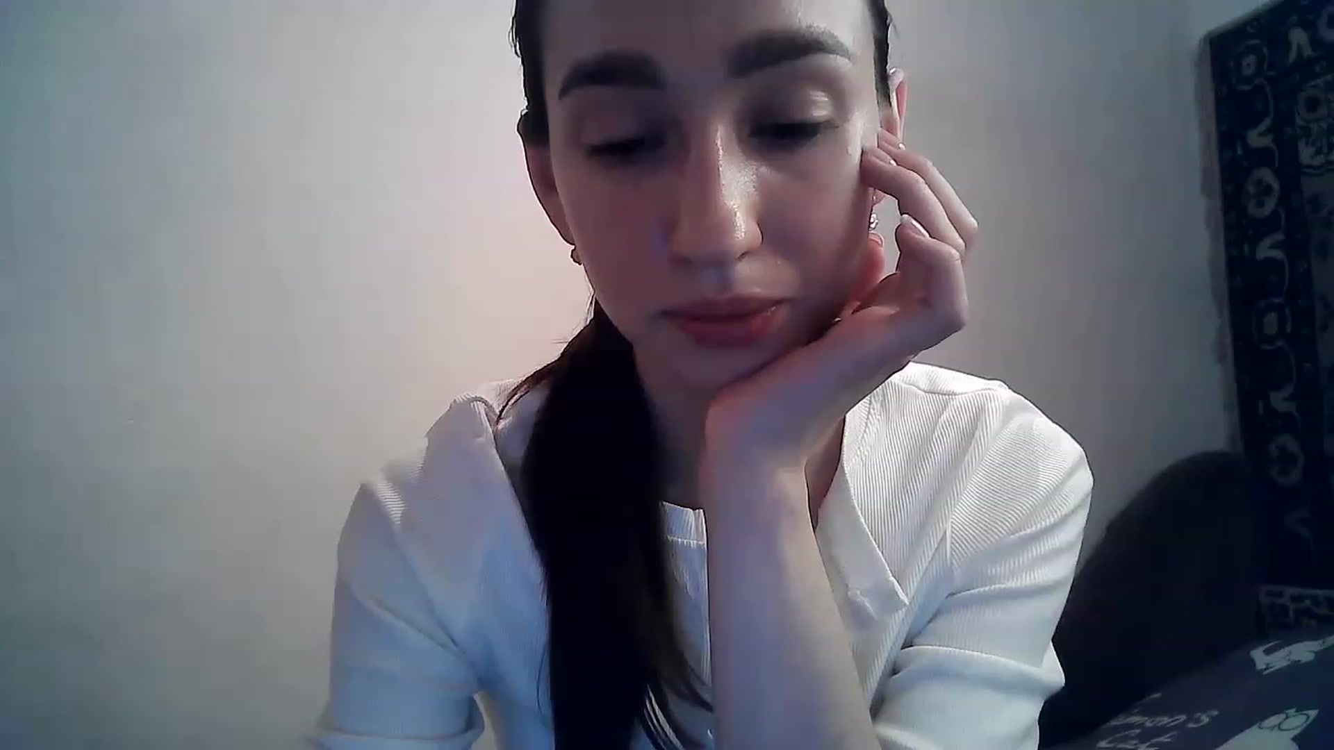 Gallery image thumbnail from LizzaW's myfreecams stream on, 01/18/2023, 21:34 image 7 of 20