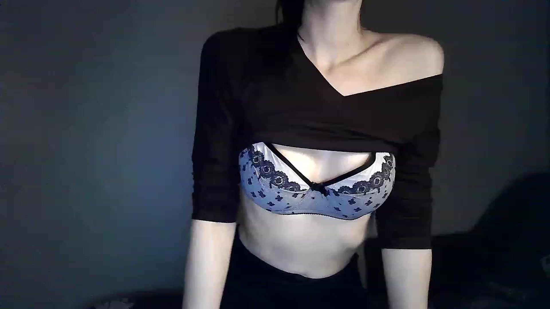 Gallery image thumbnail from LizzaW's myfreecams stream on, 01/29/2023, 16:33 image 1 of 20