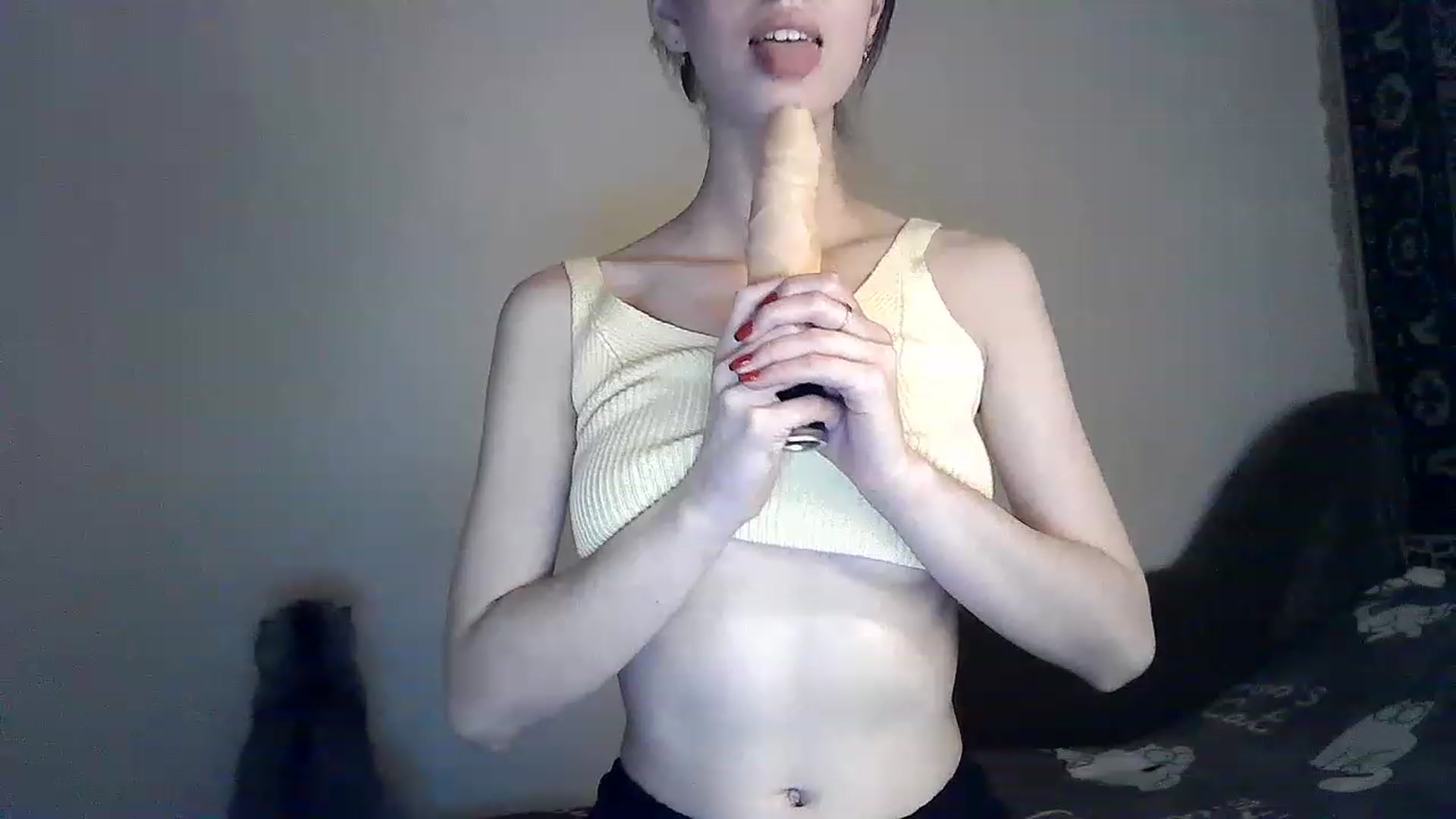 Gallery image thumbnail from LizzaW's myfreecams stream on, 02/19/2023, 17:24 image 16 of 20