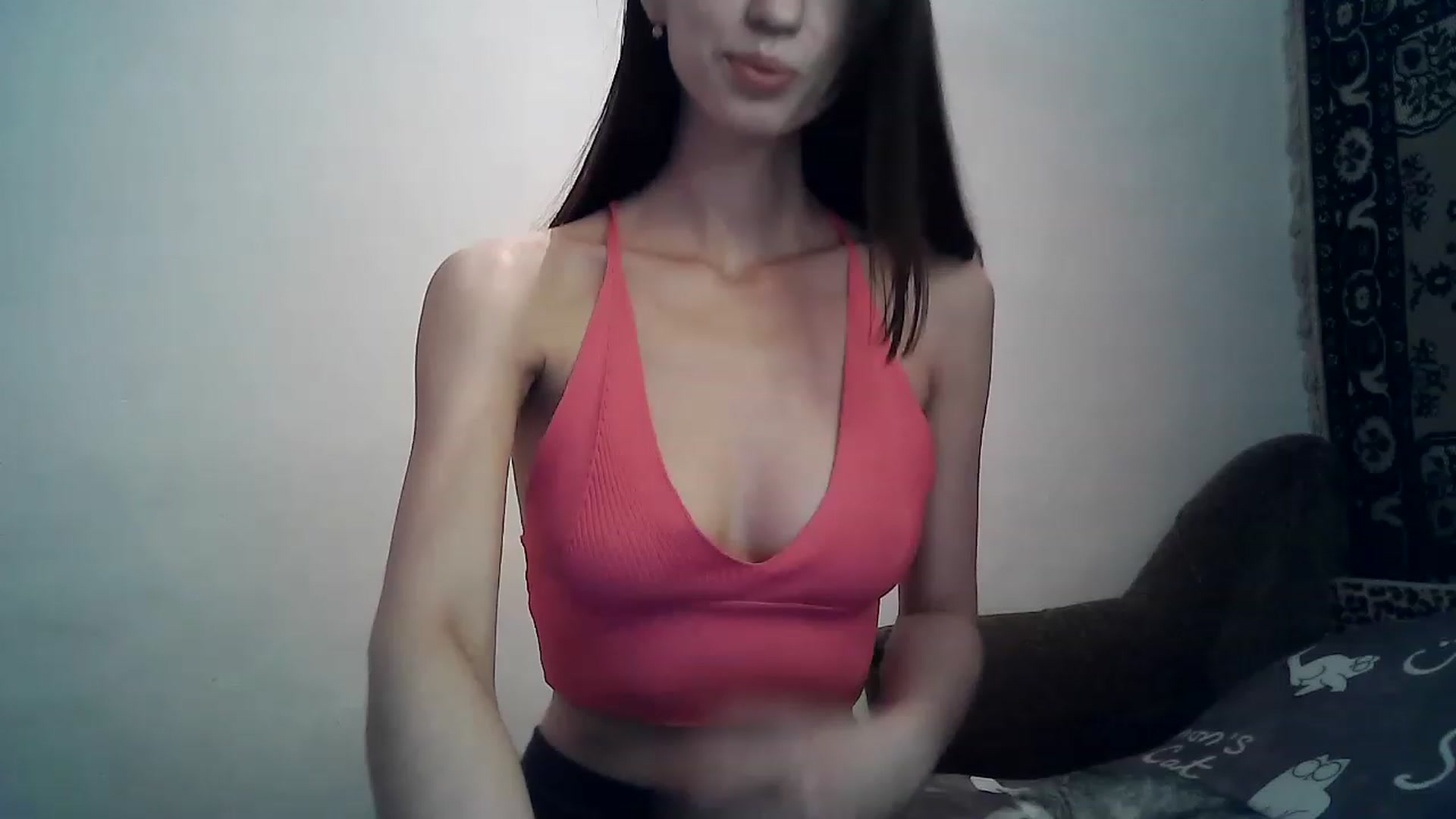 Gallery image thumbnail from LizzaW's myfreecams stream on, 03/02/2023, 18:30 image 17 of 20
