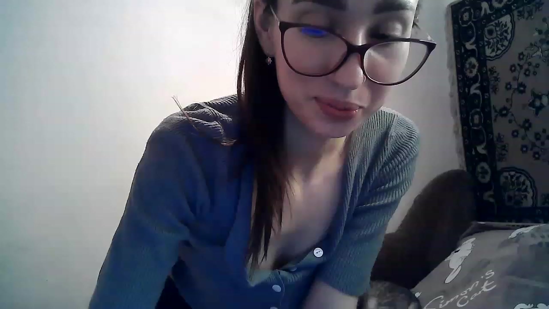 Gallery image thumbnail from LizzaW's myfreecams stream on, 03/07/2023, 18:05 image 6 of 20